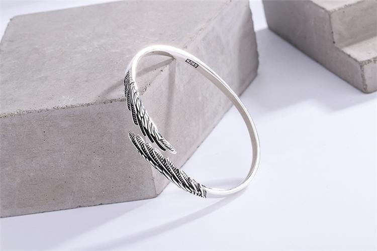 Retro Feather 925 Sterling Silver Open Bracelet, Thai Style Trendy Wings Design