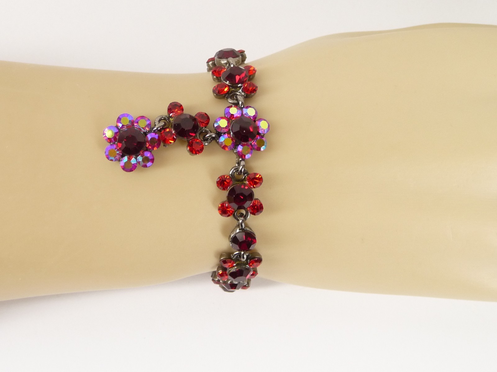 SNK Signed Bracelet Red Crystal Rhinestones 8.5 inches USA Seller