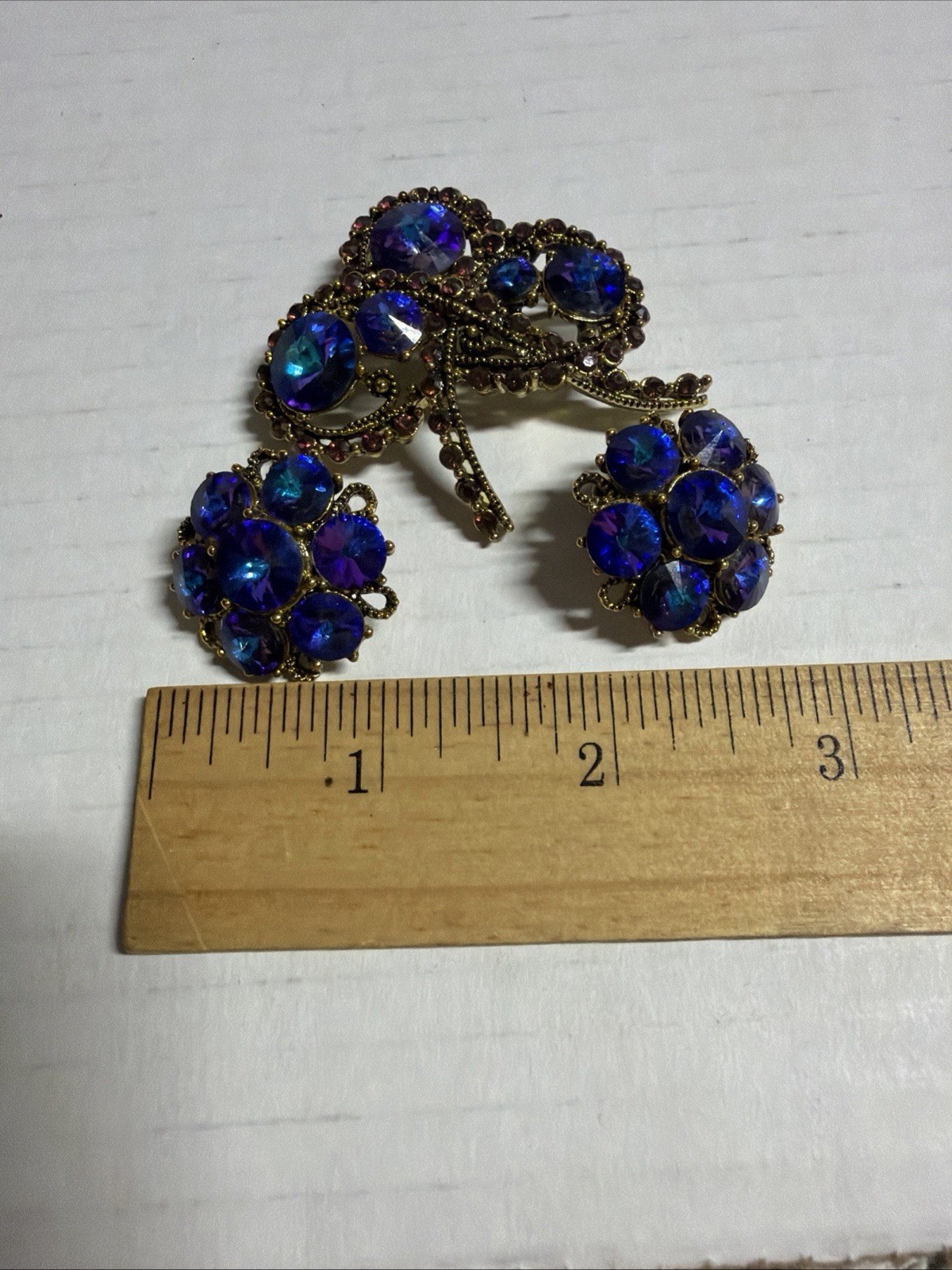 Vintage Weiss Peacock Blue Margarita Rivoli Flower Brooch & Earrings See Pics