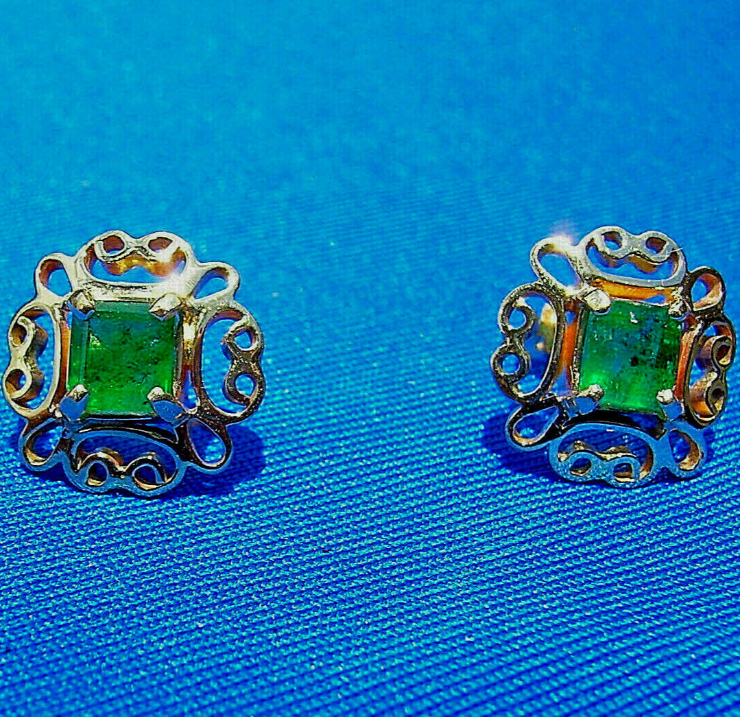 Original EARTH MINED EMERALD Deco Design Earrings Vintage Studs SOLID 14K GOLD