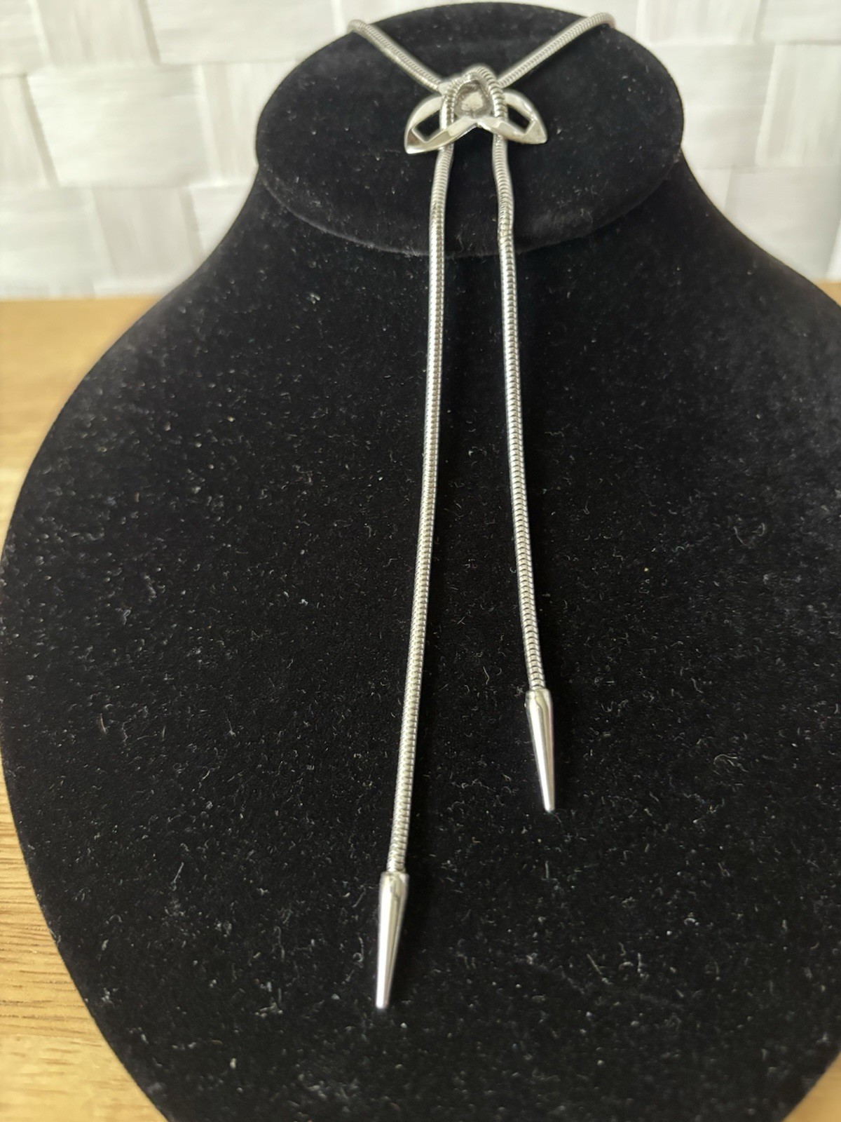 Vintage Sarah Coventry Silver Tone Lariat Tassel Snake Chain Necklace