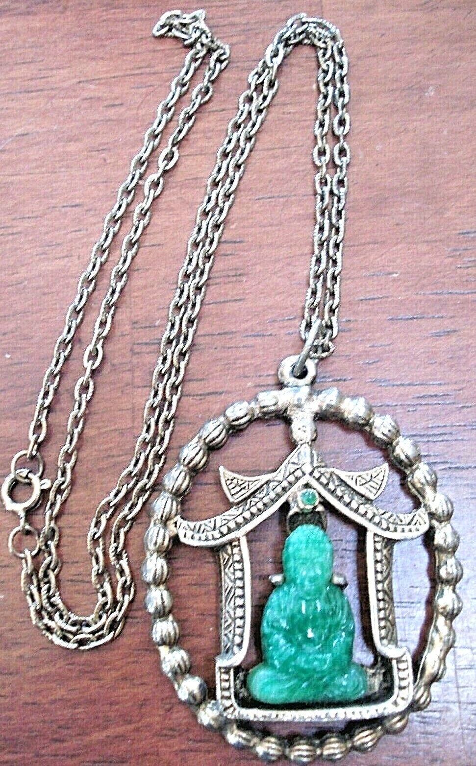 Rare Vintage Signed Edlee Gold Tone Asian Themed Faux Jade Pendant Necklace