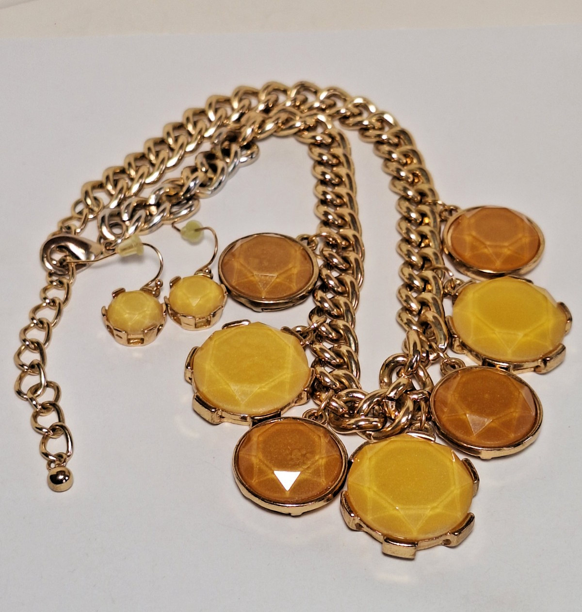 Vintage Yellow Stones & Gold-Toned Chunky Chain Statement Necklace & Earring Set