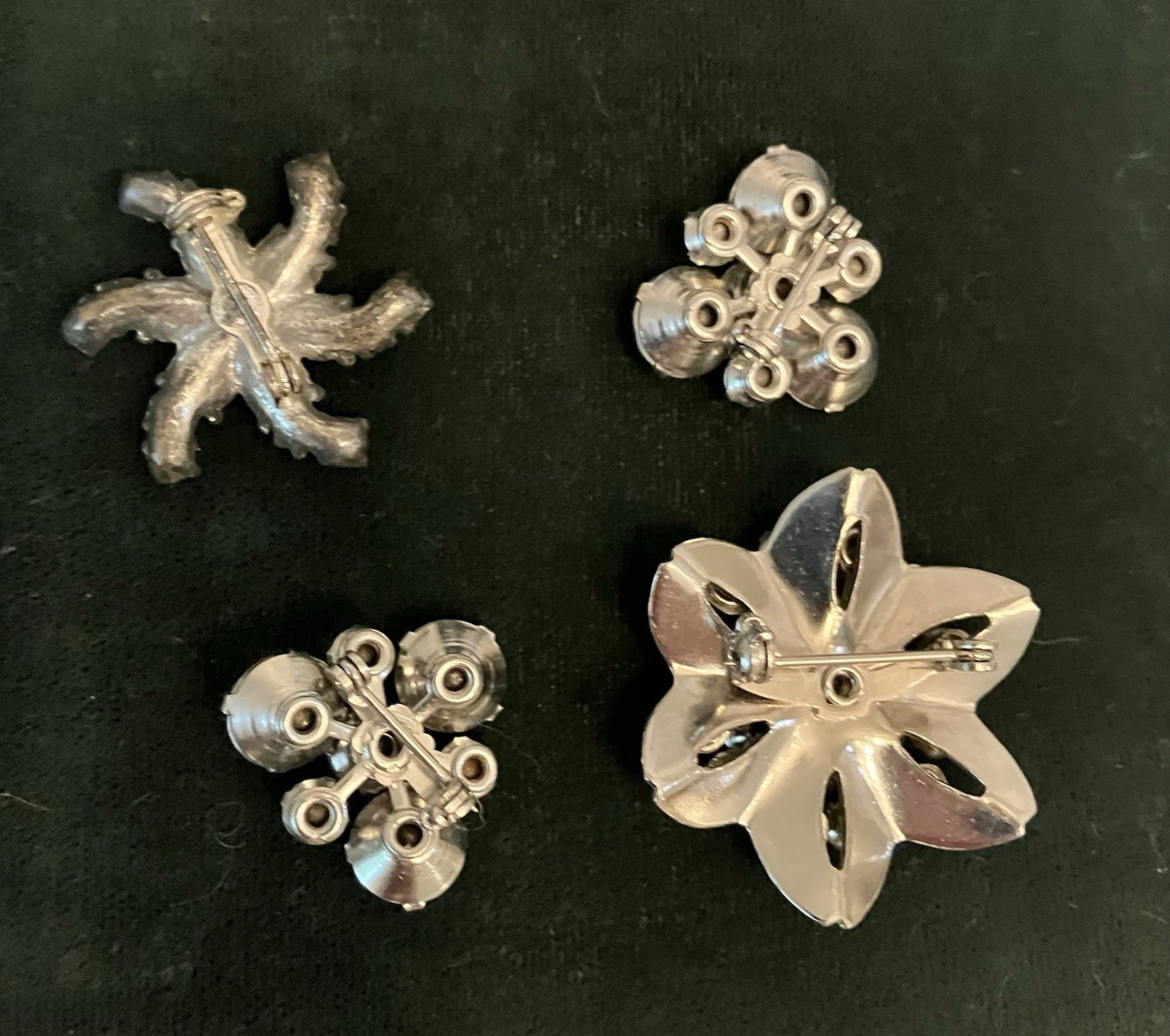 VTG. Rhinestone Brooch/Pin Silver Tone Lot 7 Pcs. EC SPARKLE 2 3/4′