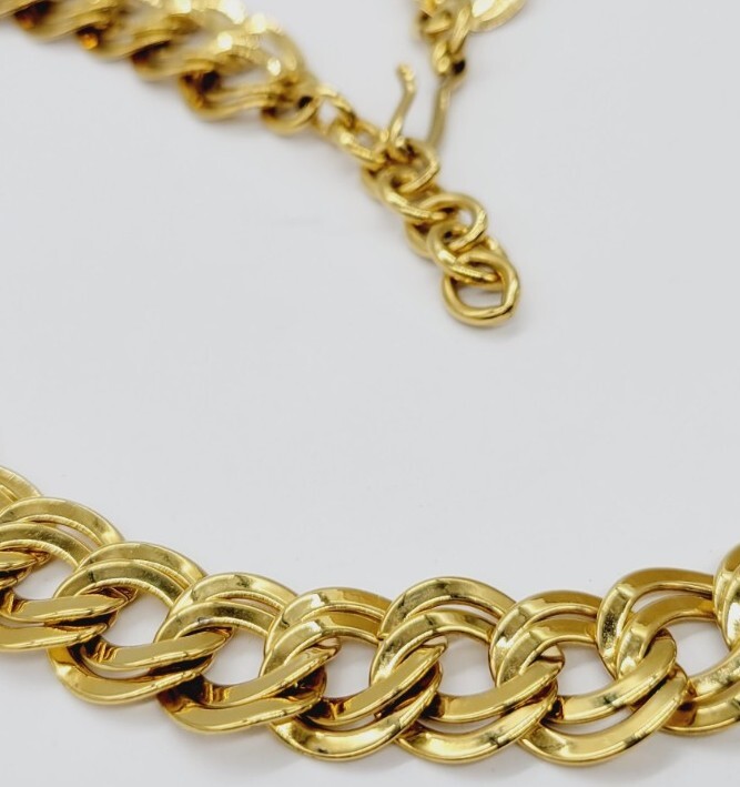 MONET Necklace Gold Tone Double Oval Link RARE Statement Runway Vintage 21 in