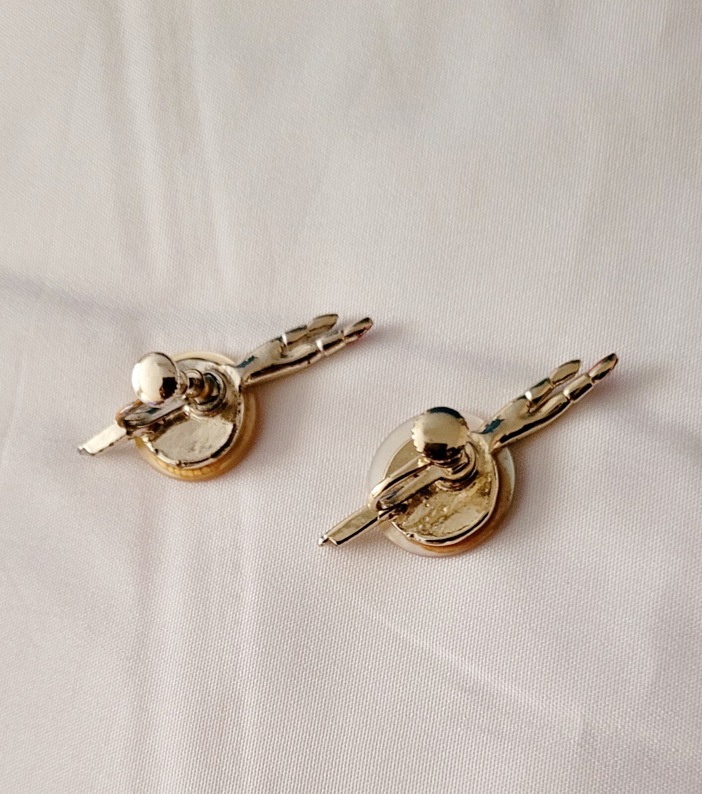 Vintage Gold Tone Screw Back Painters Palet Artist Earrings No Holes Needed