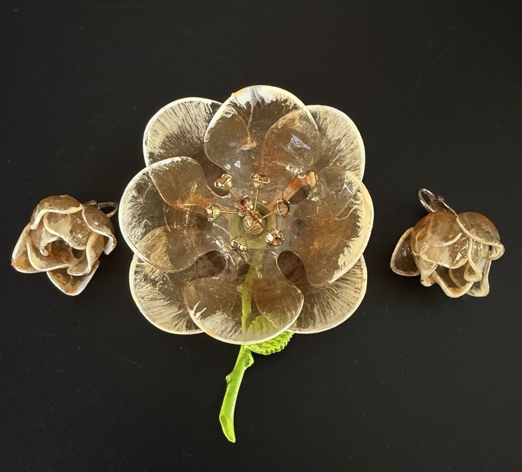 Cellulose Acetate Rhinestone Flower Brooch Earring Set Amber Demi Parure 50s Lot