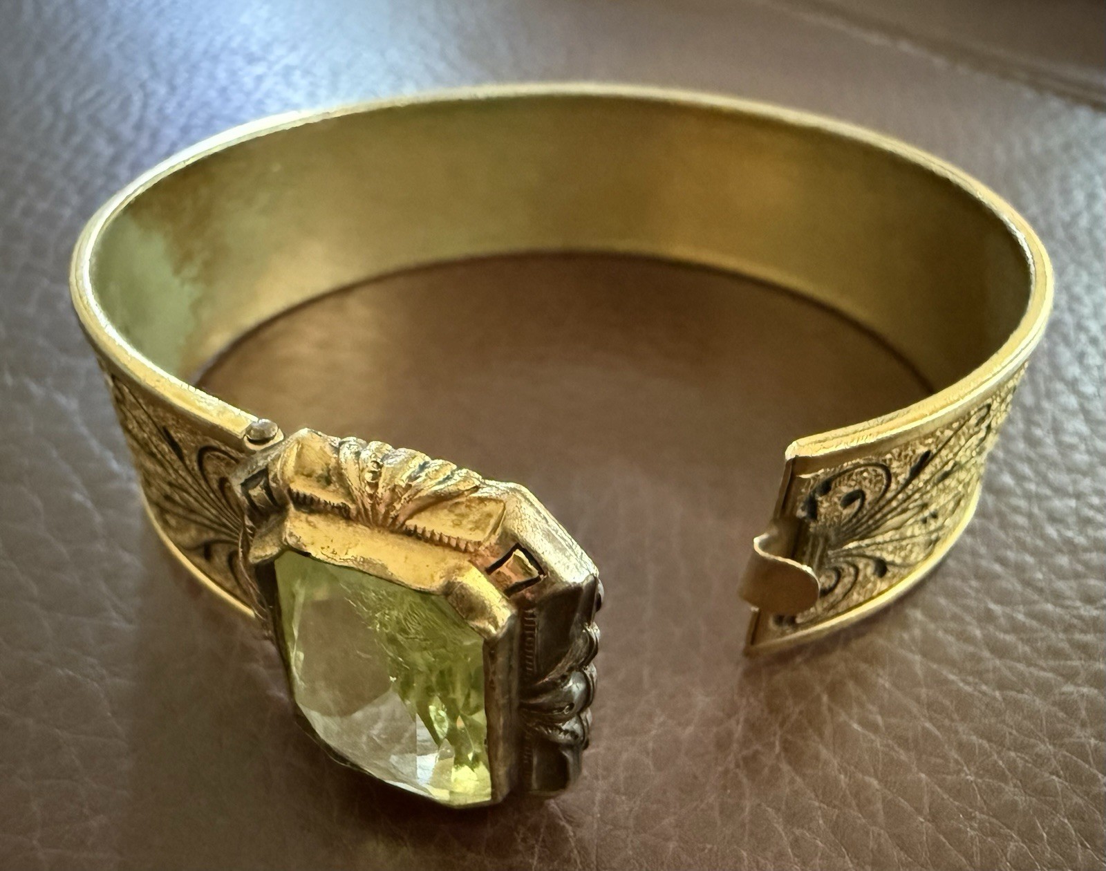 Antique Art Deco Bangle JJ White Bracelet Gold Plated Green Stone Vintage