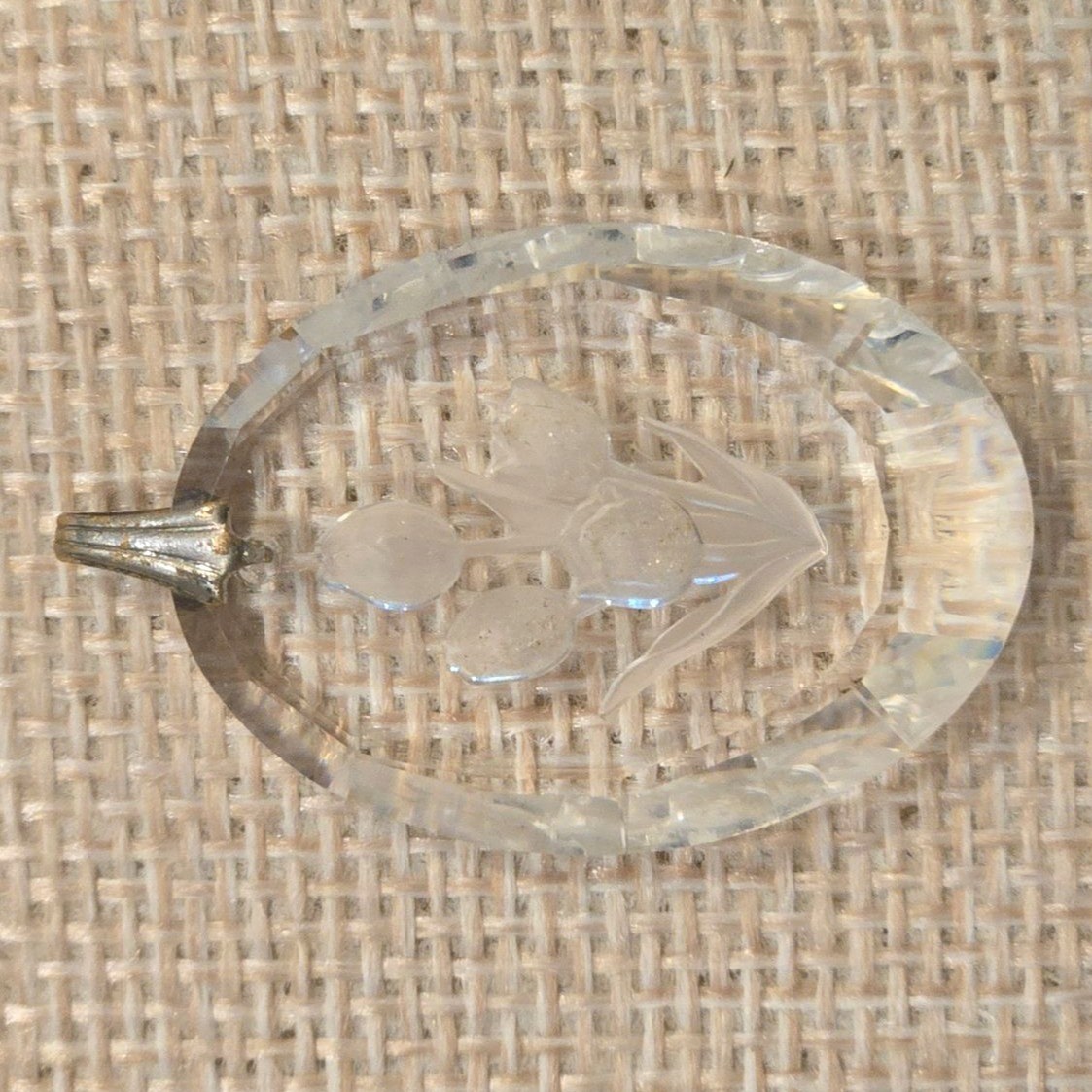 Vintage Intaglio Glass Tulip Pendant Faceted Crystal Floral Necklace Charm gift