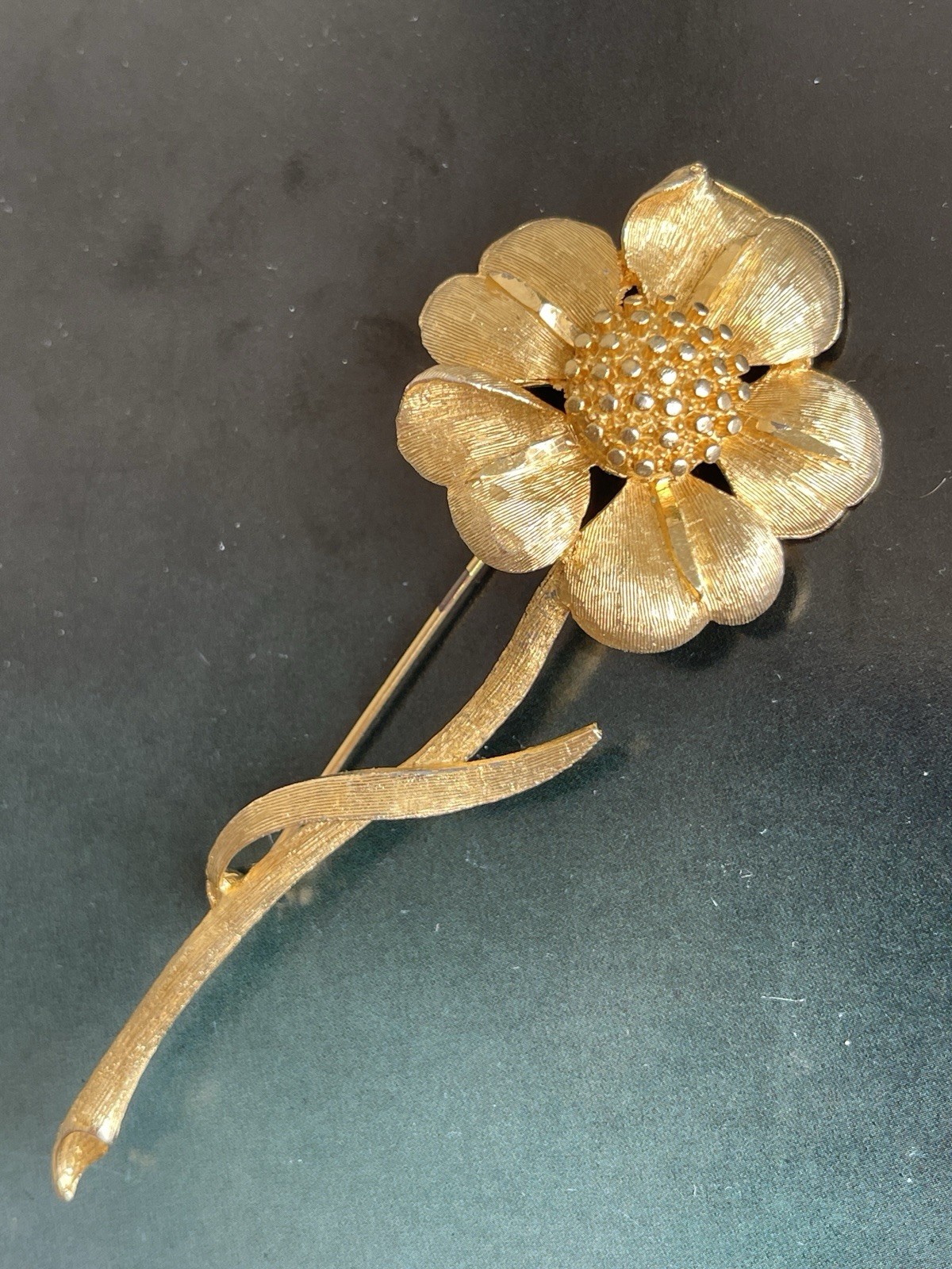Vintage Signed BSK Rose Gold Tone Daisy Flower Brooch