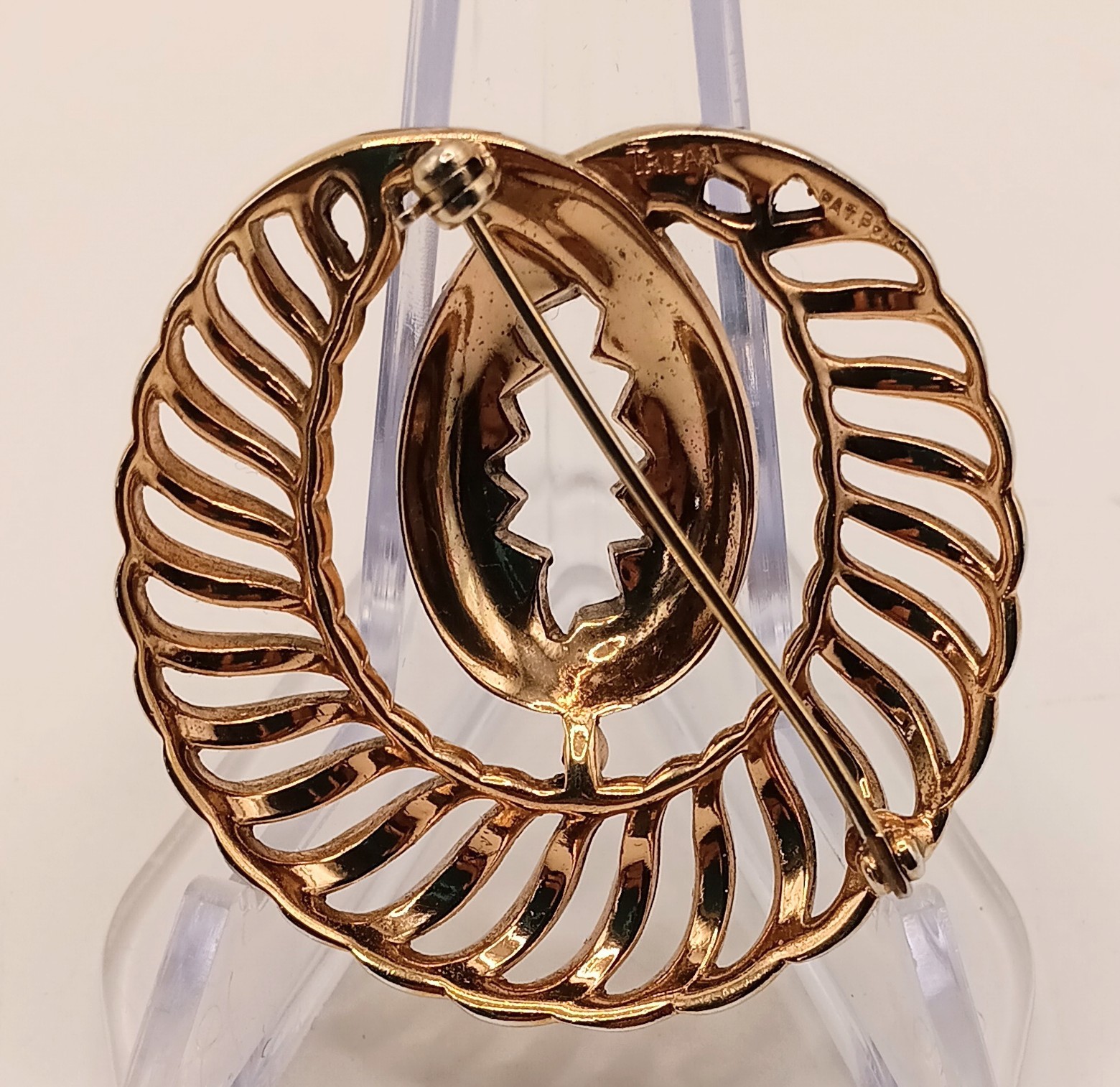 Vintage TRIFARI Pat Pend Rhinestone Swirl Brooch Pin Gold Tone Two Tone Circular