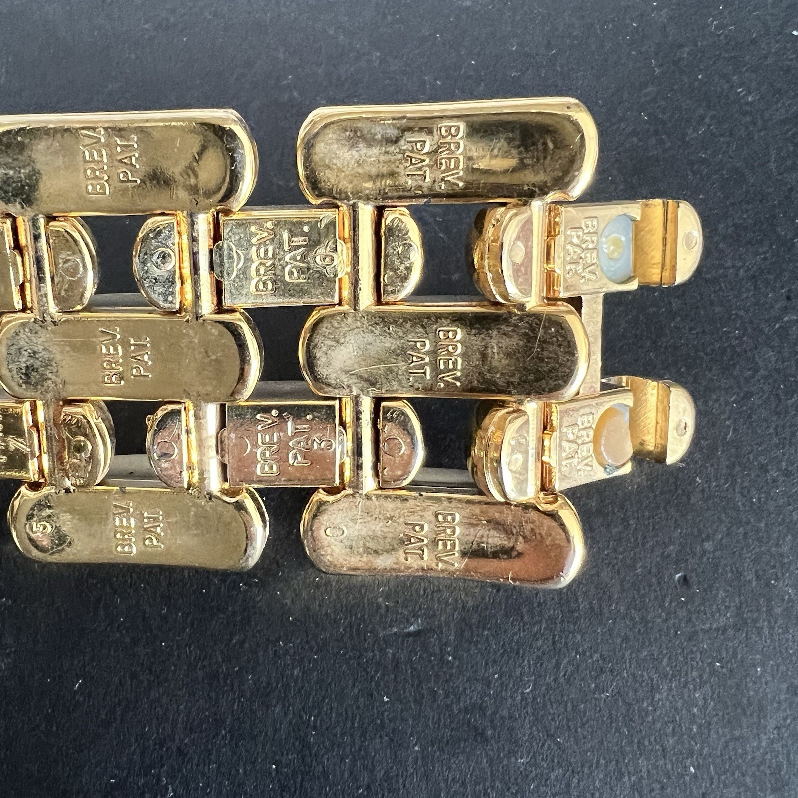 Vtg Italian Bracelet Brev. Pat. gold Plate 1960s Mid Century 8″ (CLASP DAMAGED)