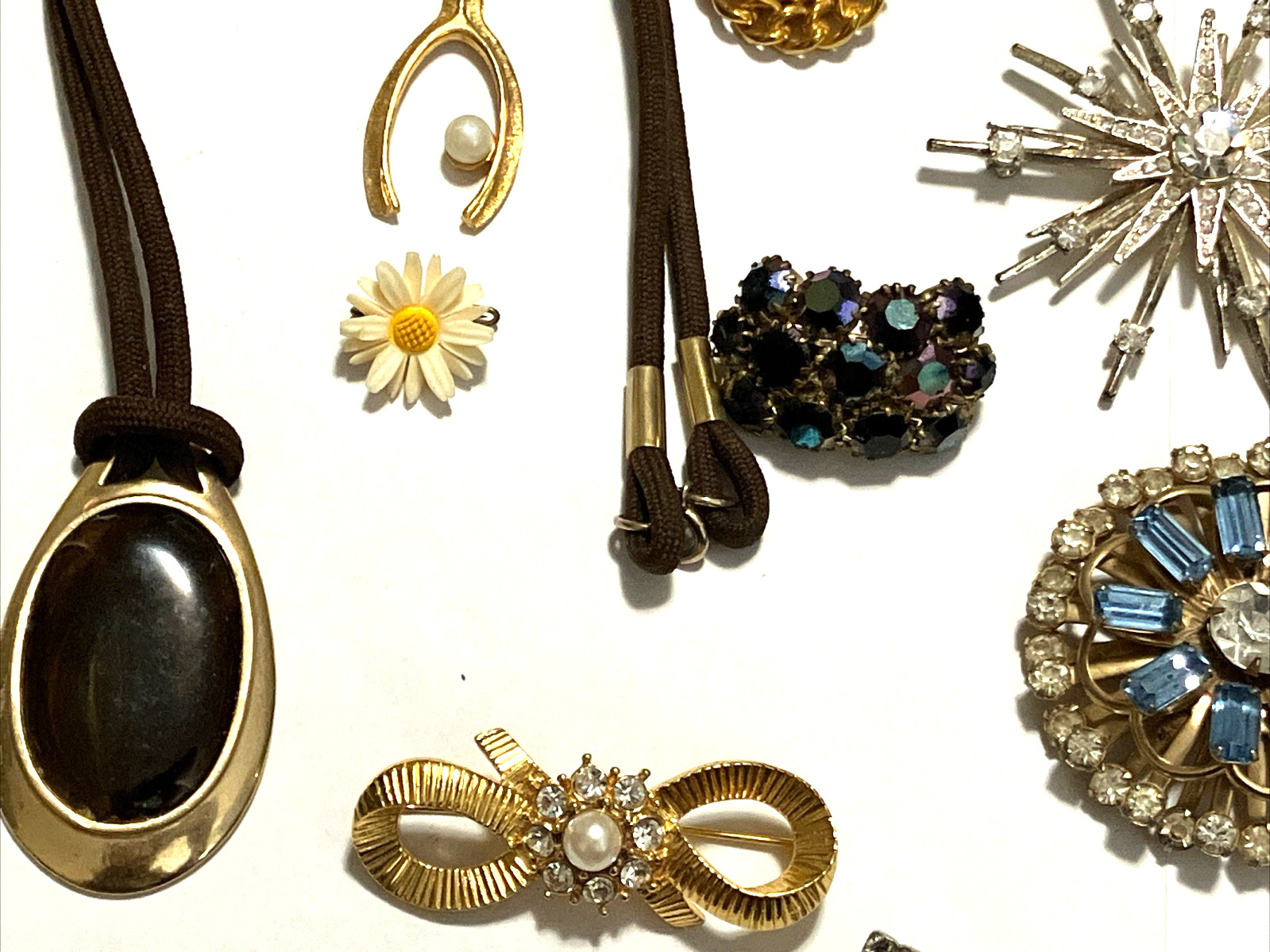 17Pc Vintage Jewelry Lot Some Signed Monet, Coro, SP & Statement Pieces AWESOME