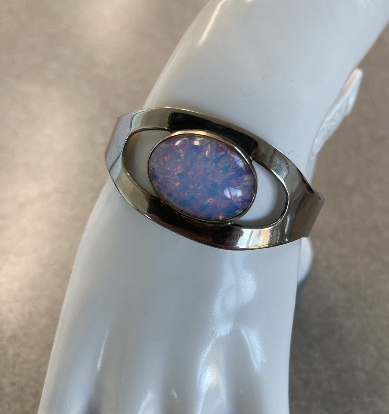 Taxco Mexico Sterling Silver 925 Opal Glass Heavy Cuff Bracelet 30g