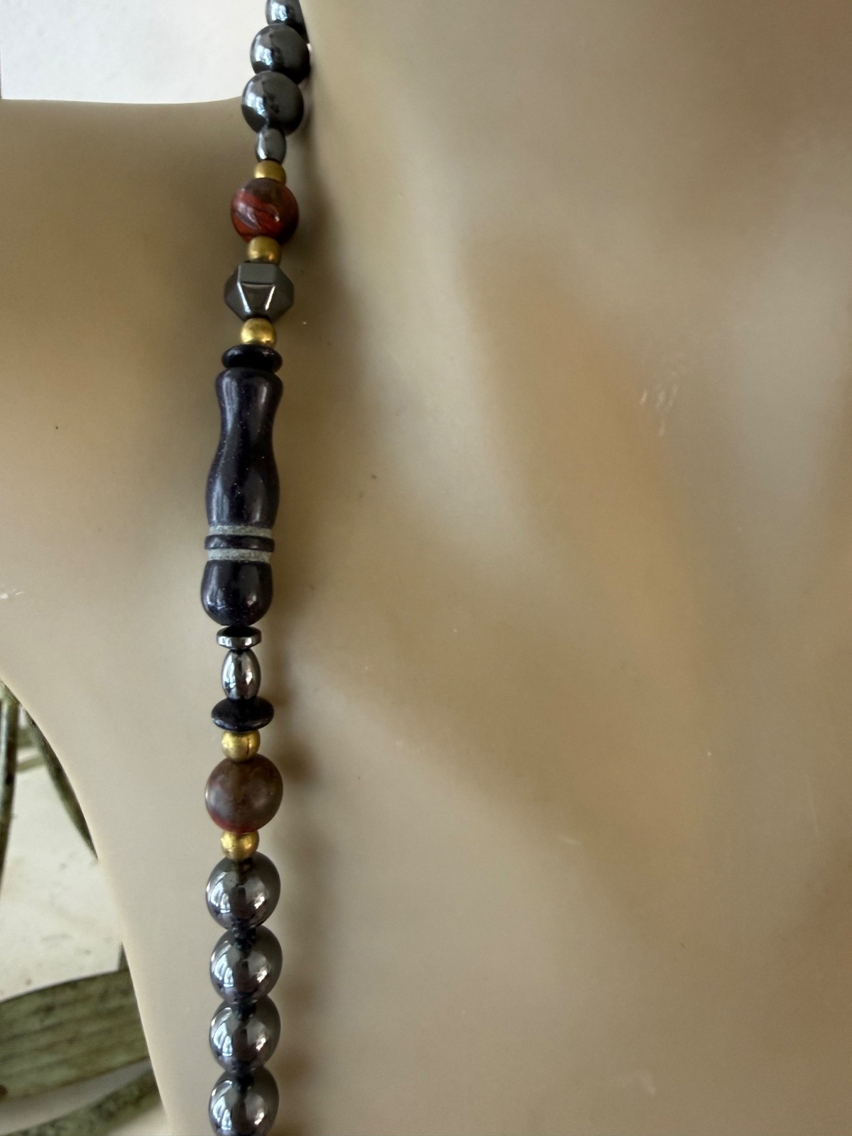 VINTAGE HAND KNOTTED HEMATITE AGATE BLACK SAND STONE LINK BEAD NECKLACE 30″