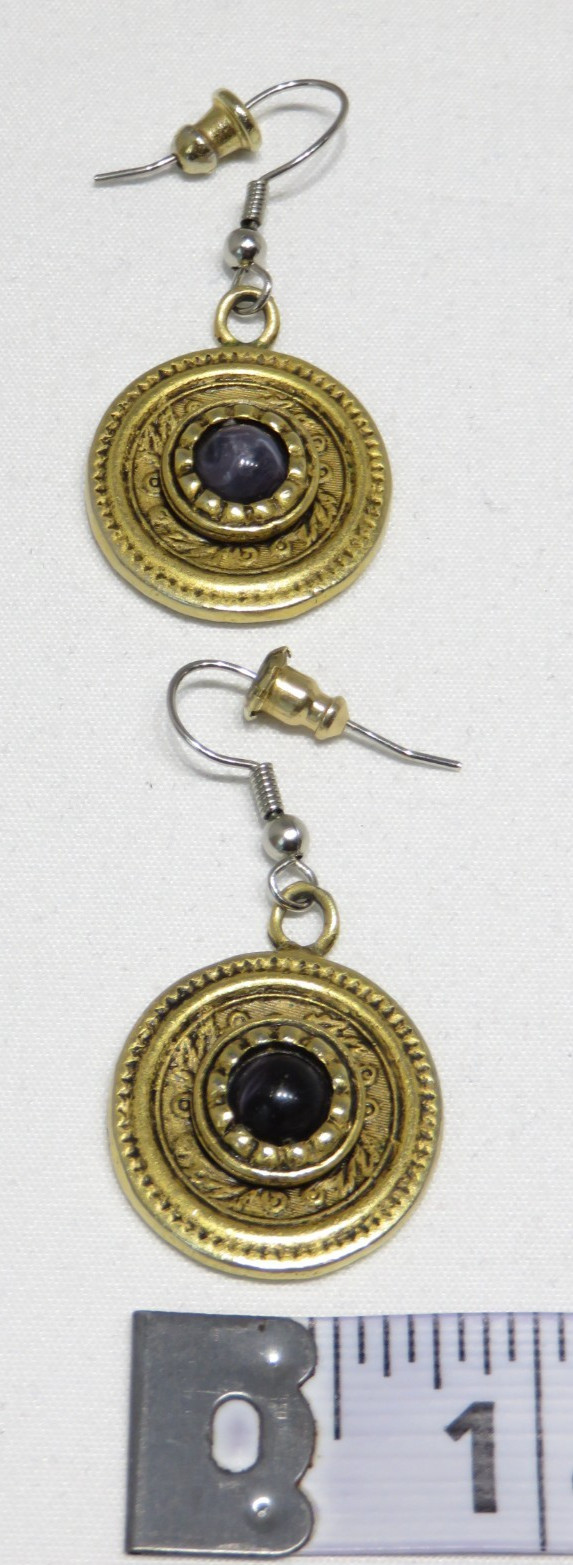 Vintage EH Gold Tone Dark Gem Centered Hook Back Earrings Lot 2416 lisasfinds