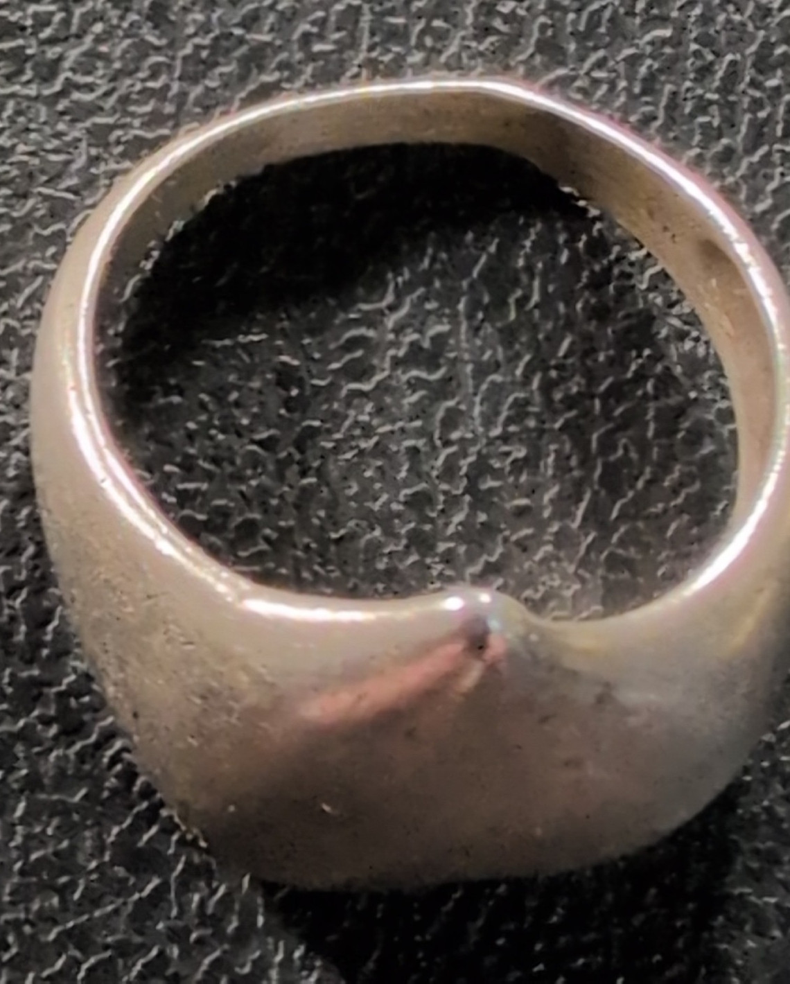 Sterling Solid Heart Ring – Silver – Valentine – Love – Vintage – Sz 6 no stone