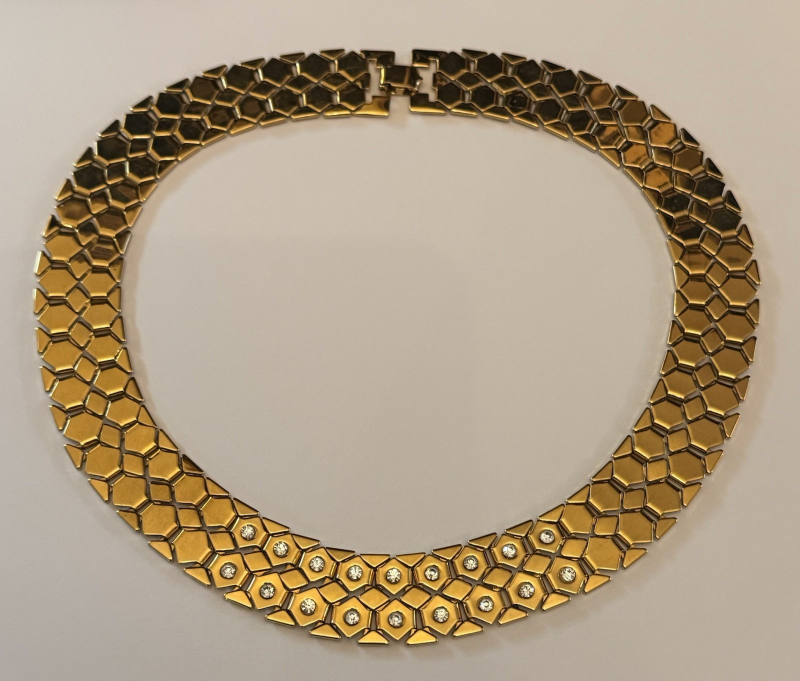 Vintage Monet Gold Tone Honeycomb RHINESTONE Statement 18″ CHOKER Necklace FLAT