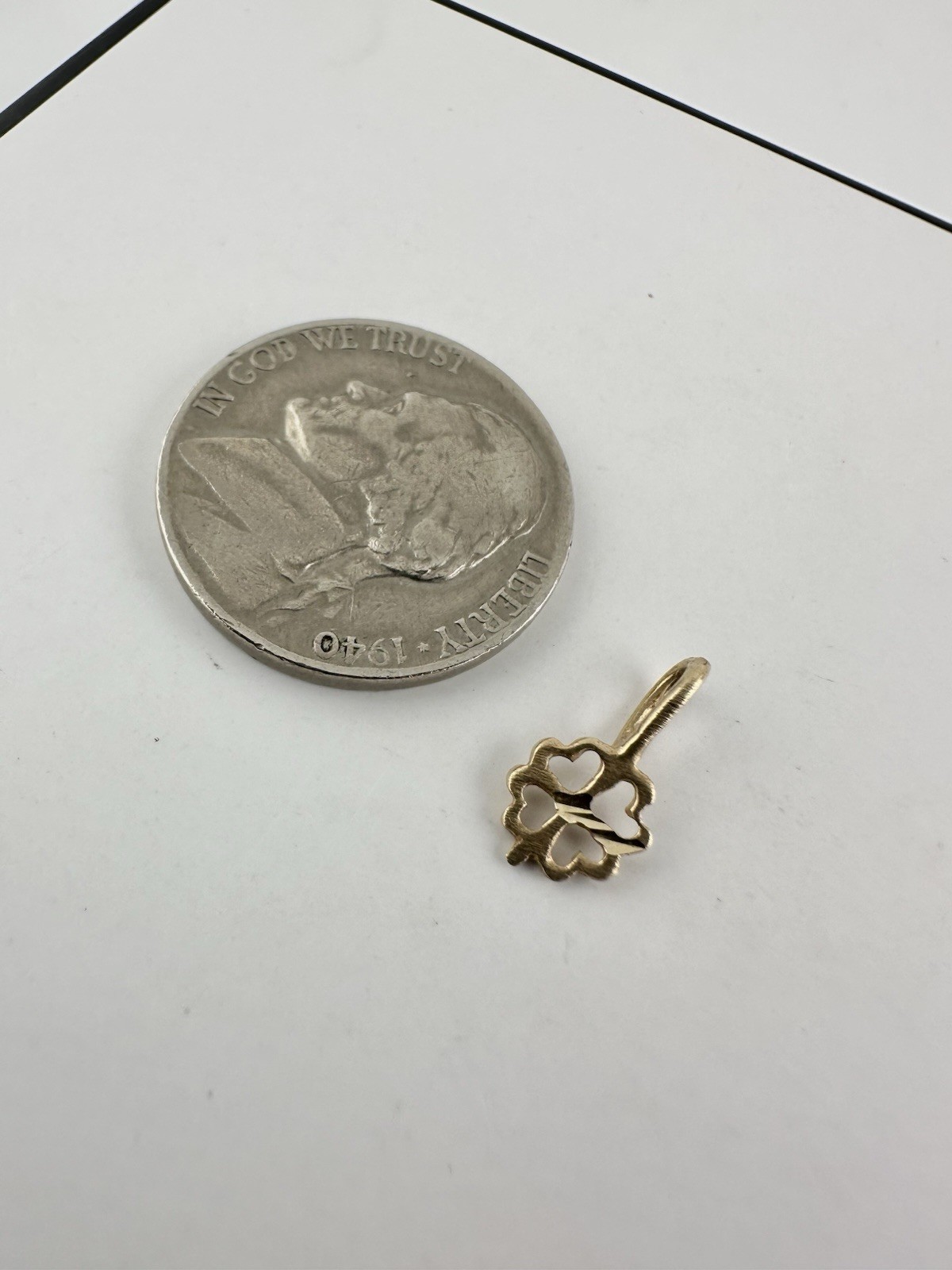 VTG 14k Yellow Gold Solid 4 Leaf Clover Heart Charm Pendant Signed Tiny Read