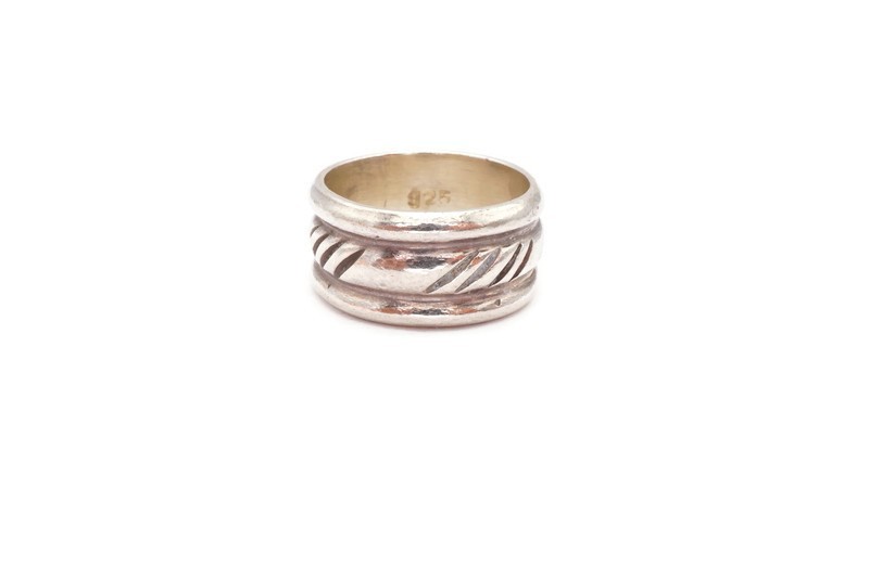 Vintage Sterling Silver 925 Ring Size 6.75 Textured