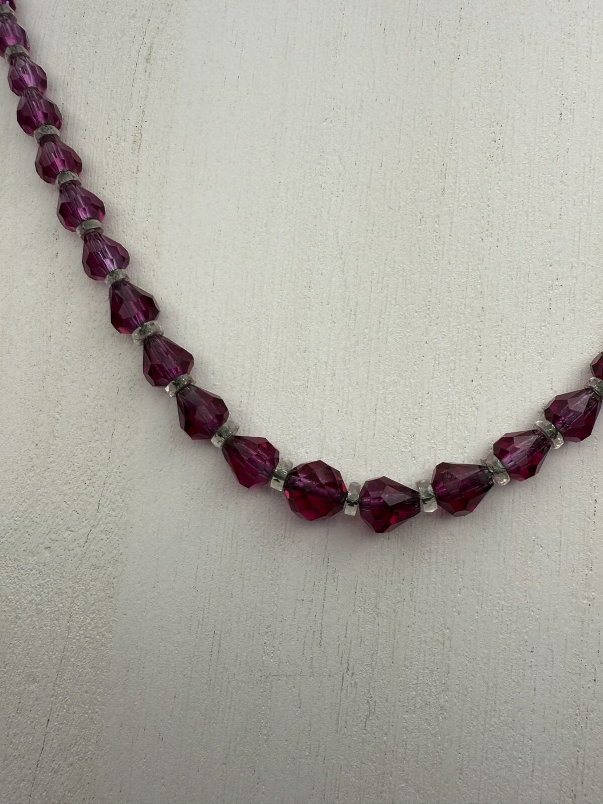 Czech Deep Fuchsia Pink & Clear Faceted Graduated Bead Necklace Vintage 17” 30g