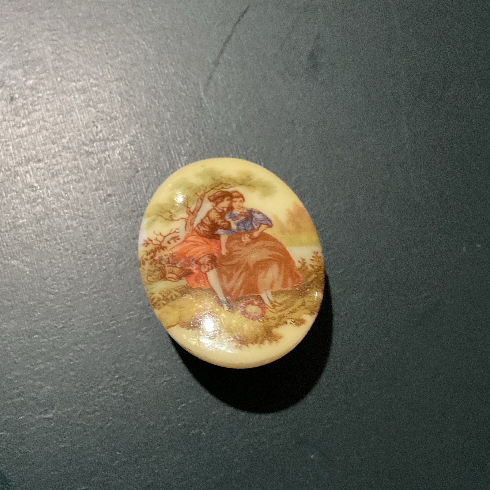 Man and Woman Empaceing Lovers Camo Porcelain Vintage 70’s Brooch