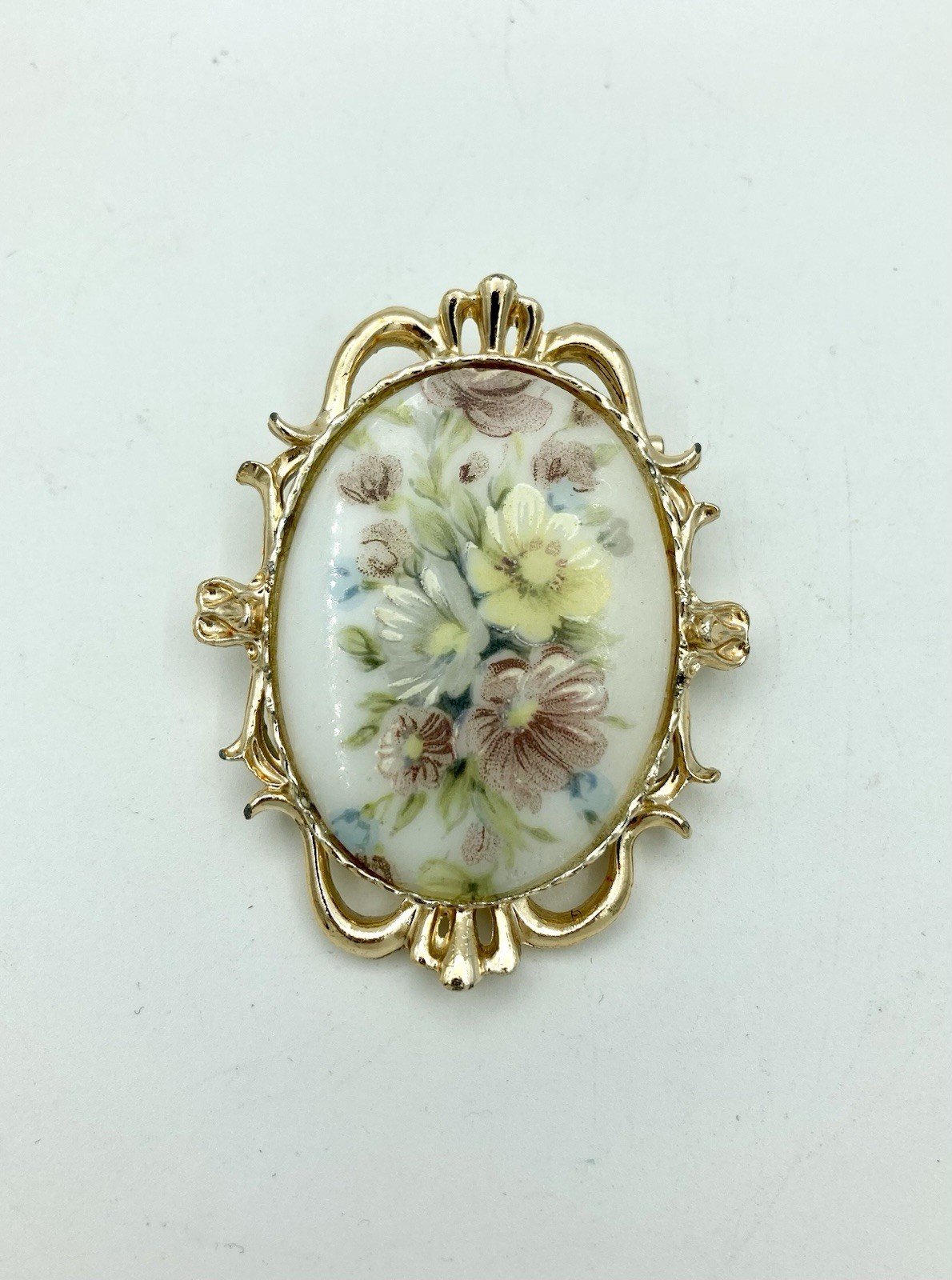 Vintage Lithograph Floral Portrait Brooch – Pastel On Porcelain Victorian Style