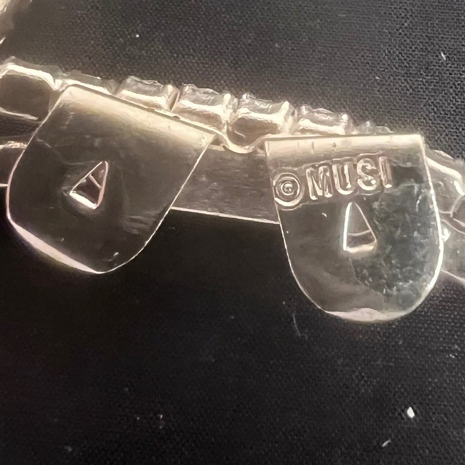 Vintage MUSI Clear Rhinestone Scroll Shoe Clips Silver Tone Pair Mid Century