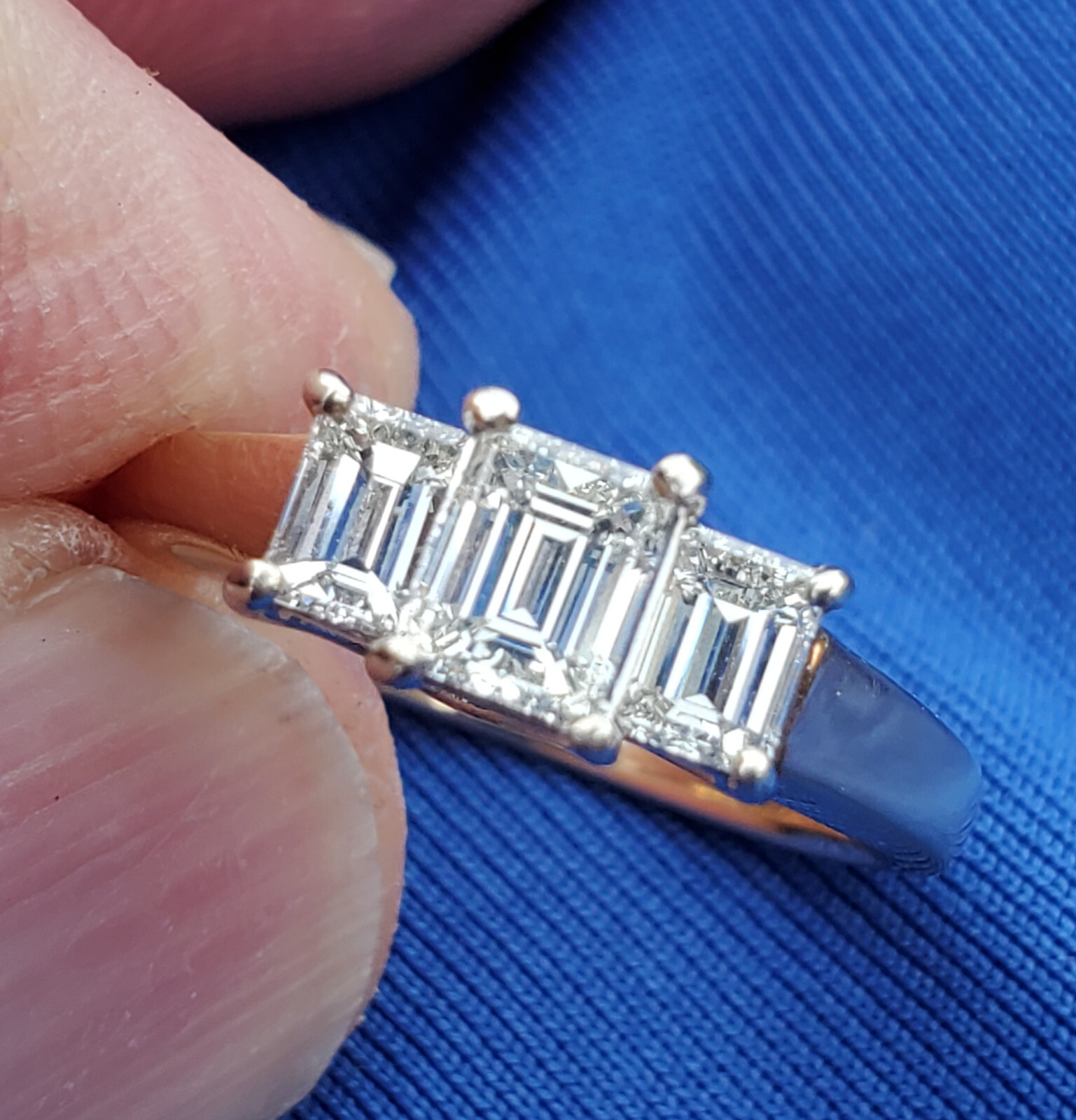 EARTH MINED DIAMOND Deco Engagement Ring 3 Stone Emerald cut Solitare 14K GOLD