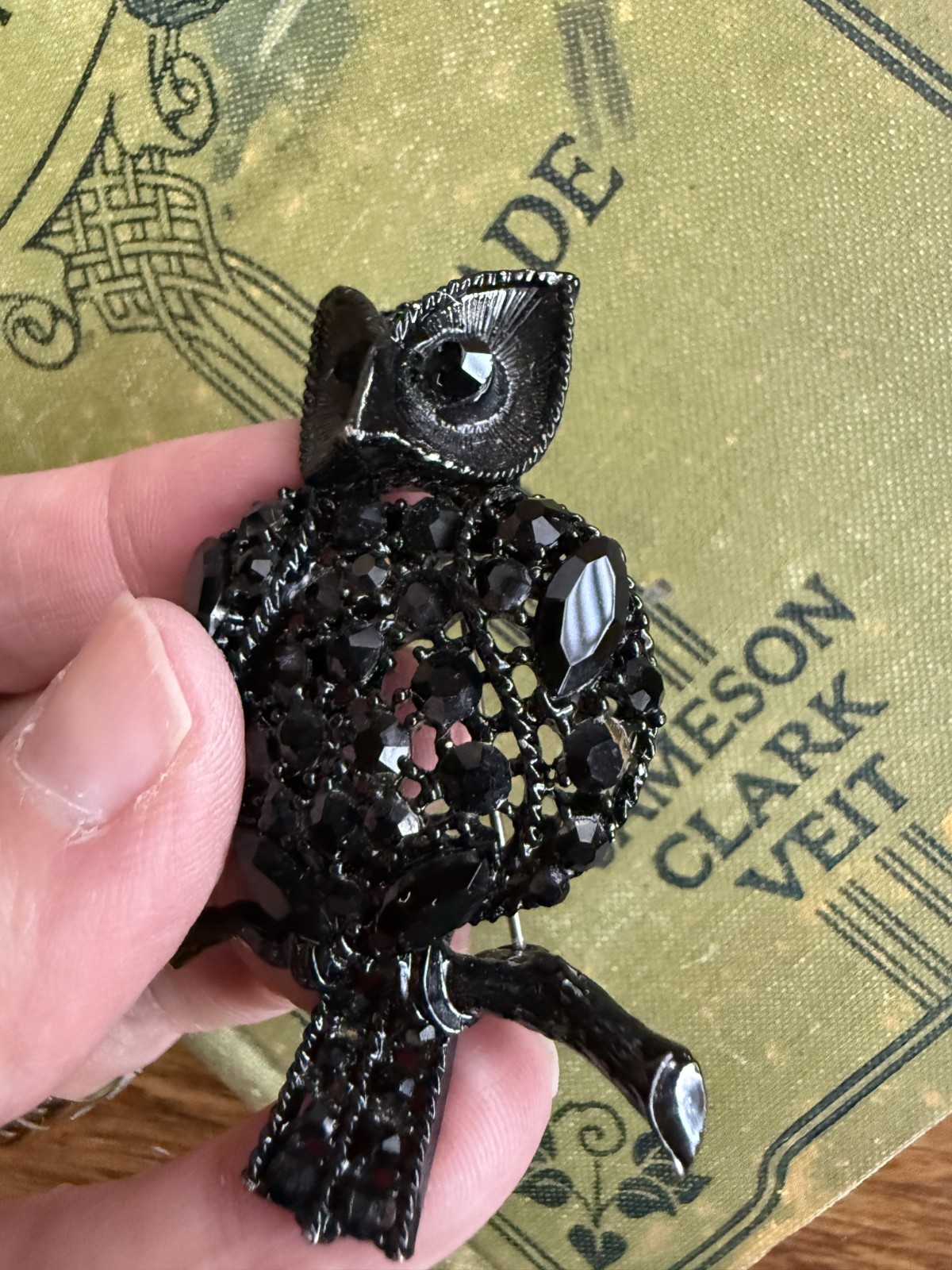Vintage Owl Figural Black Rhinestone Black Metal Brooch Unsigned