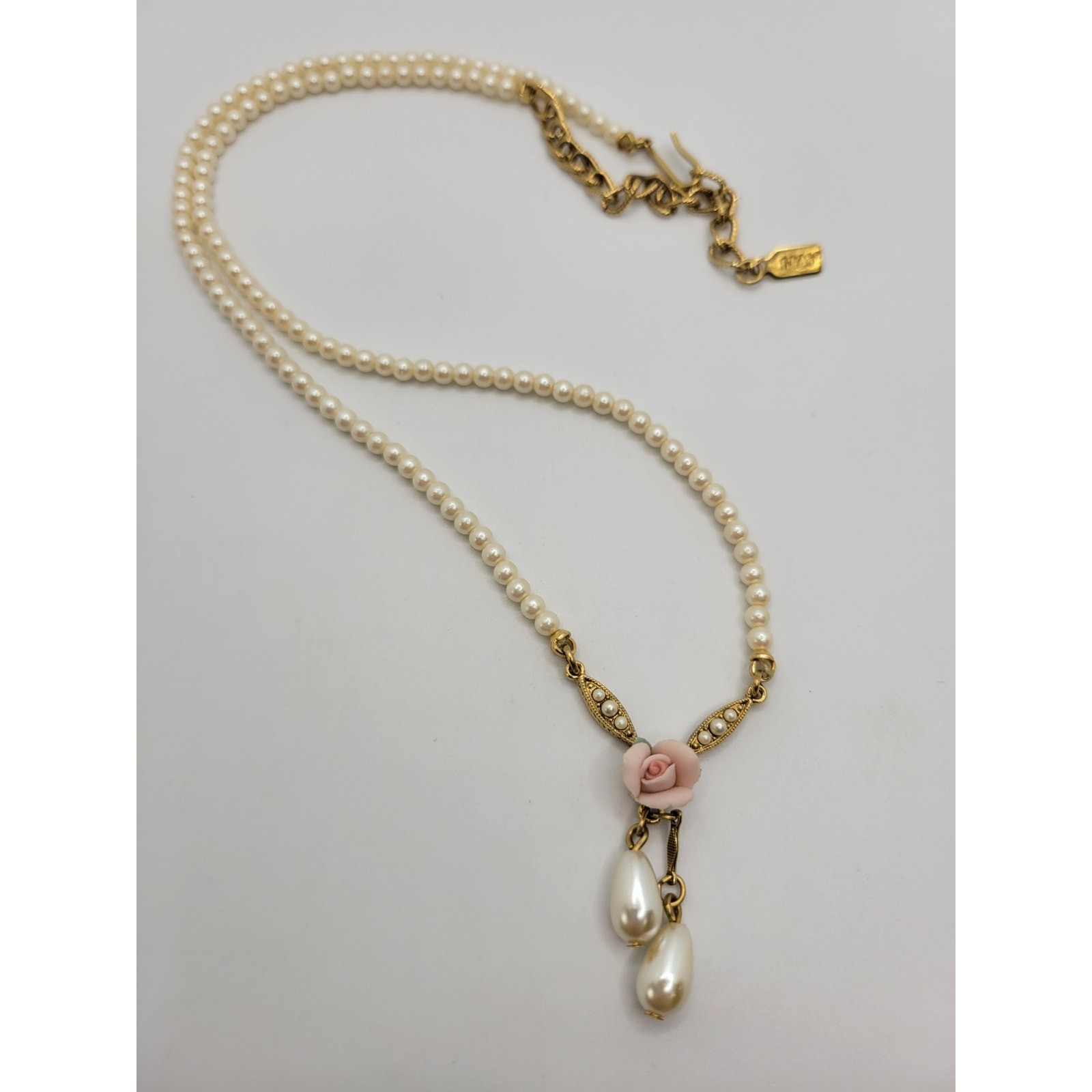 1928 Brand Pink Rose Pendant Necklace Faux Pearls Vintage Set Pierced Earrings