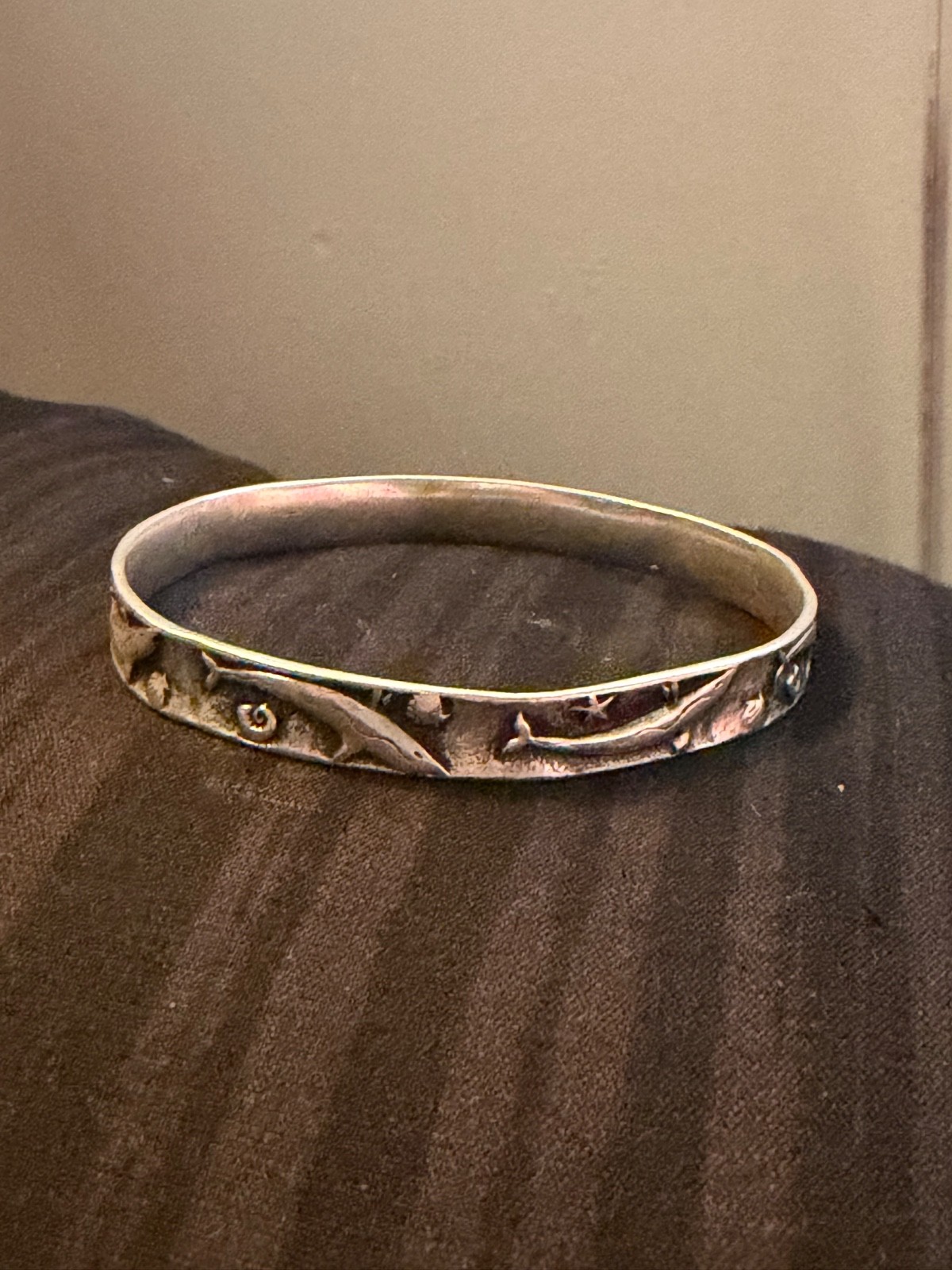 James Avery Rare Retired Dolphin Sterling Silver Bagle