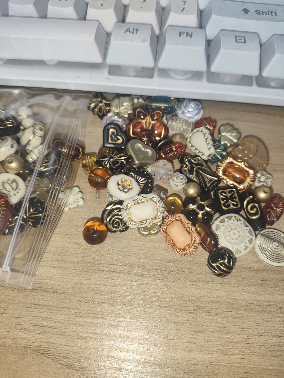 Vintage Now Bulk Jewelry bead Lot 130Pc ALL Brand New Untested 200+Mix and Match