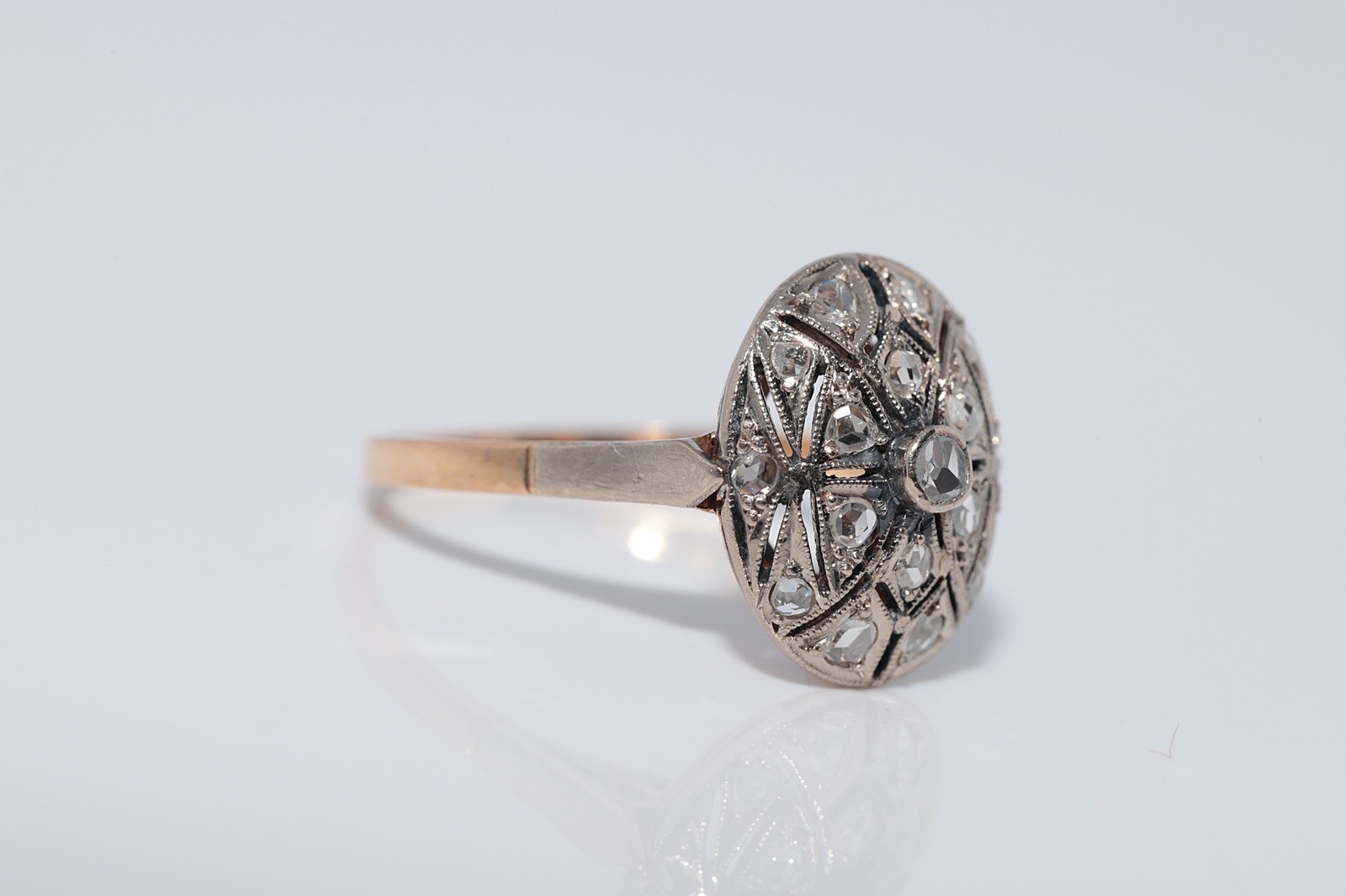 Antique Circa 1920s 18k Gold Art Deco Natural Rose Cut Diamond Decorated Ring