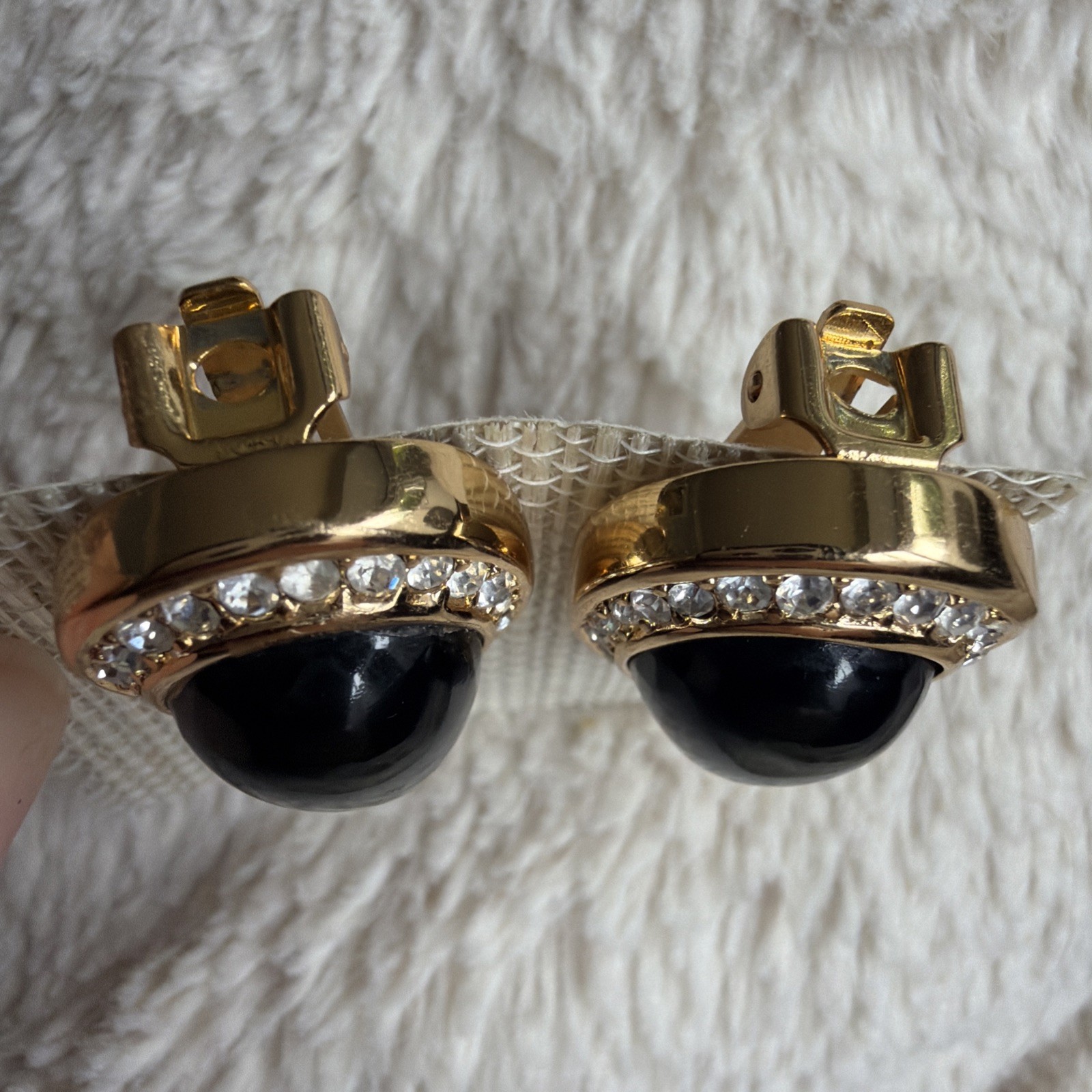 CHRISTIAN DIOR VINTAGE SIGNED TEARDROP SHAPE BLACK & RHINESTONES CLIP EARRINGS