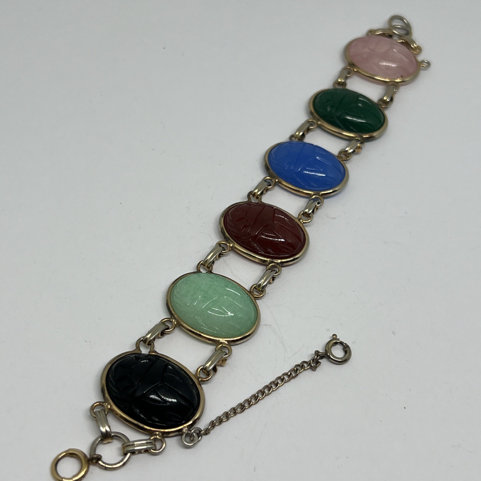 Vintage EGYPTIAN REVIVAL SCARAB GoldTone Multicolor Lucite 7.25” Bracelet