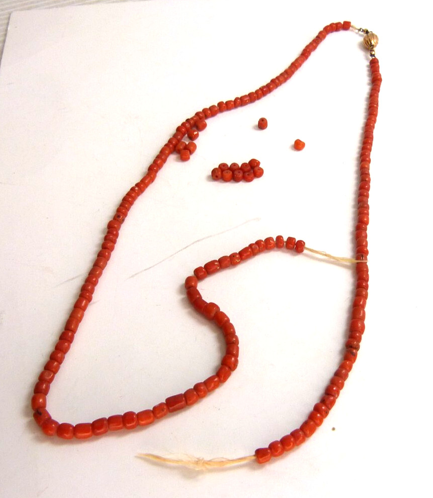 Gorgeous Antique Red Coral Bead Necklace With Gold Clasp Estate Find !
