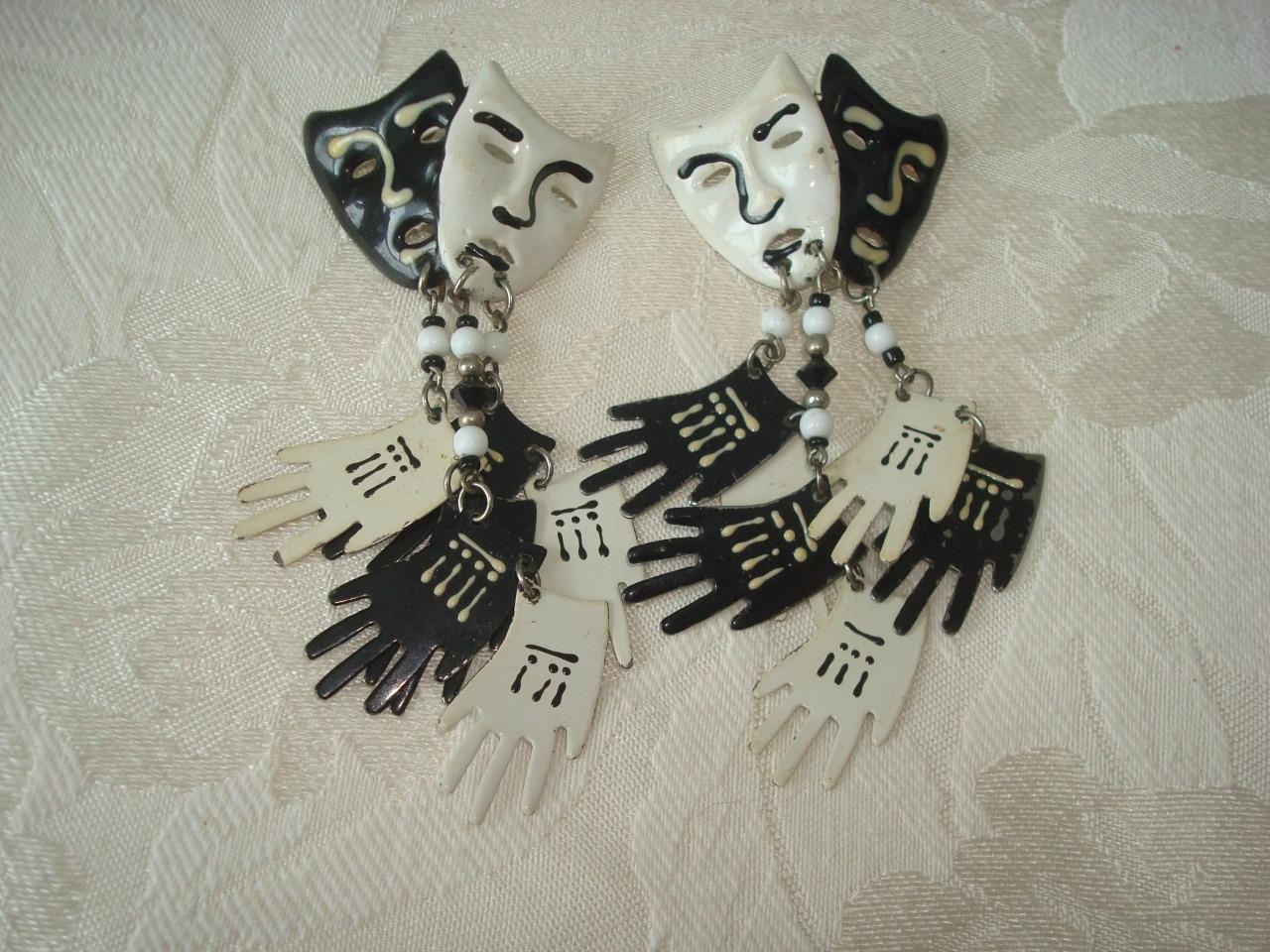 Black White Comedy Tragedy Theatrical Mask Gloves Pierced Dangle Earrings KJ