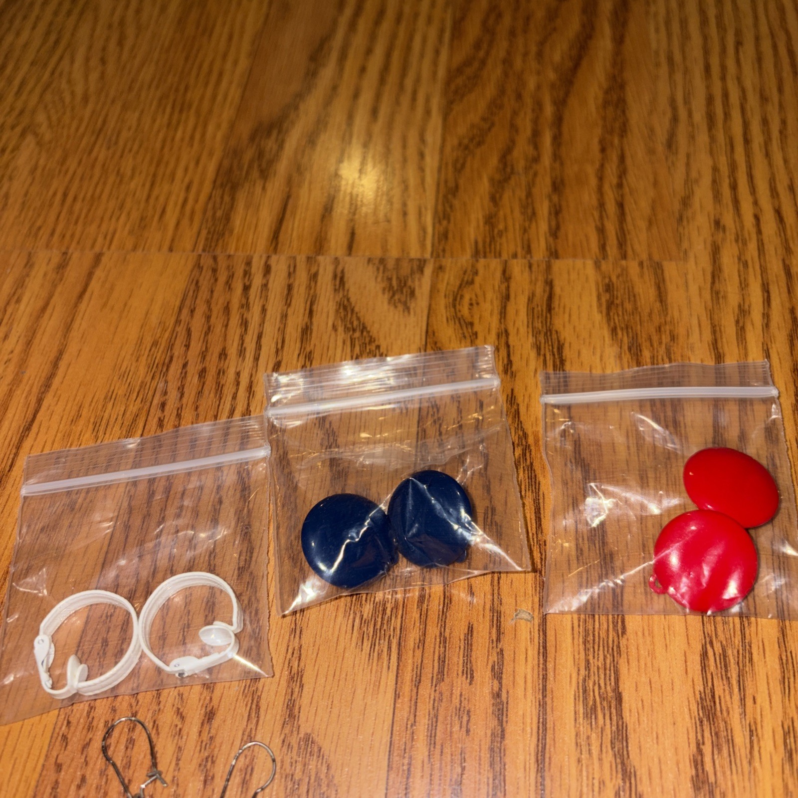 mixed lot pierced and clip on earrings