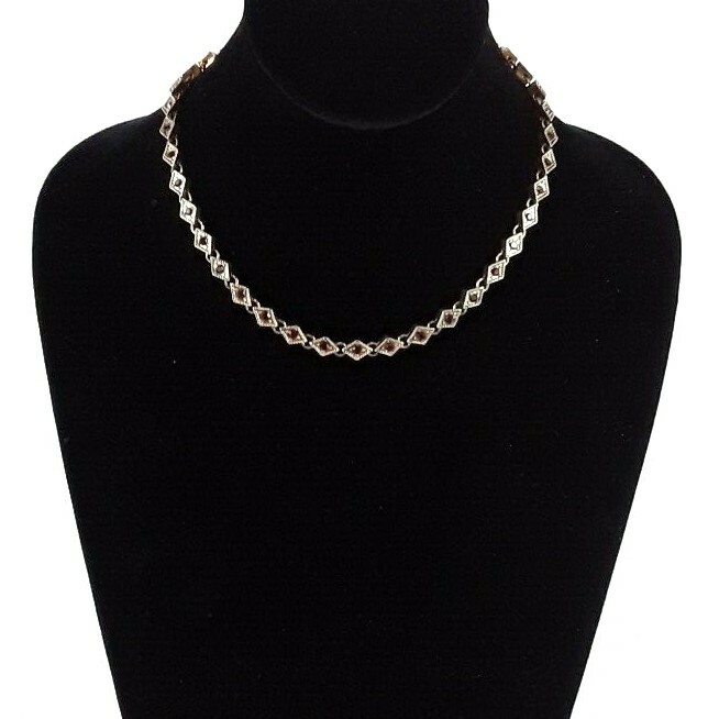 Womens Faux Ruby Rhinestone Chain Collar Necklace Gold Tone EUC
