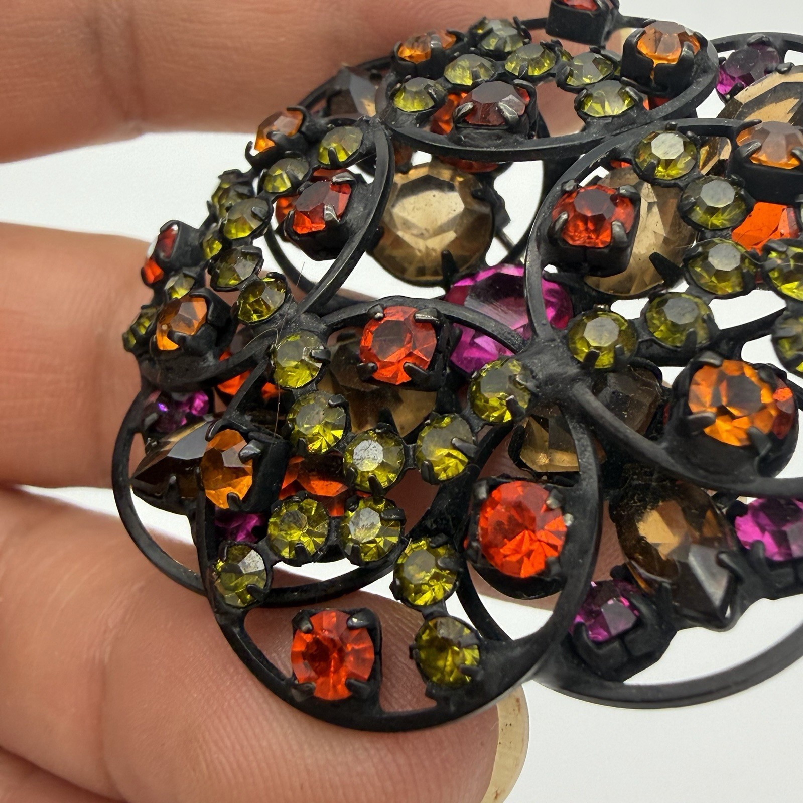 Vtg Unsigned Beauty Brooch Pin Fuchsia Rhinestone Japanned Layered Dome Open Bac