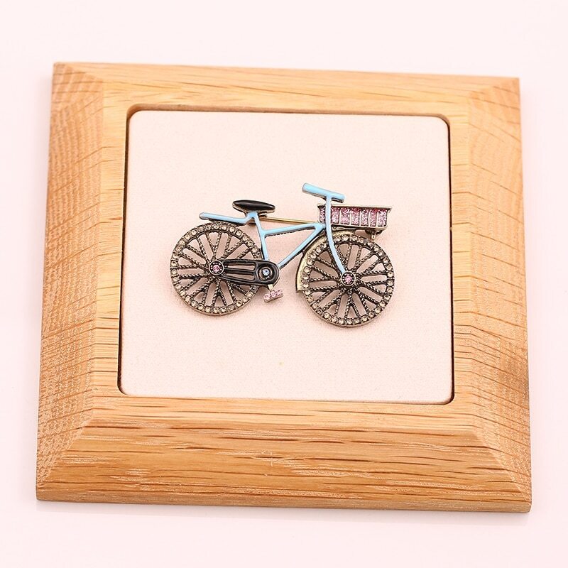 Vintage Enamel Bike Brooch Pin Badge for Women Clothing Accessories Jewelry Gift