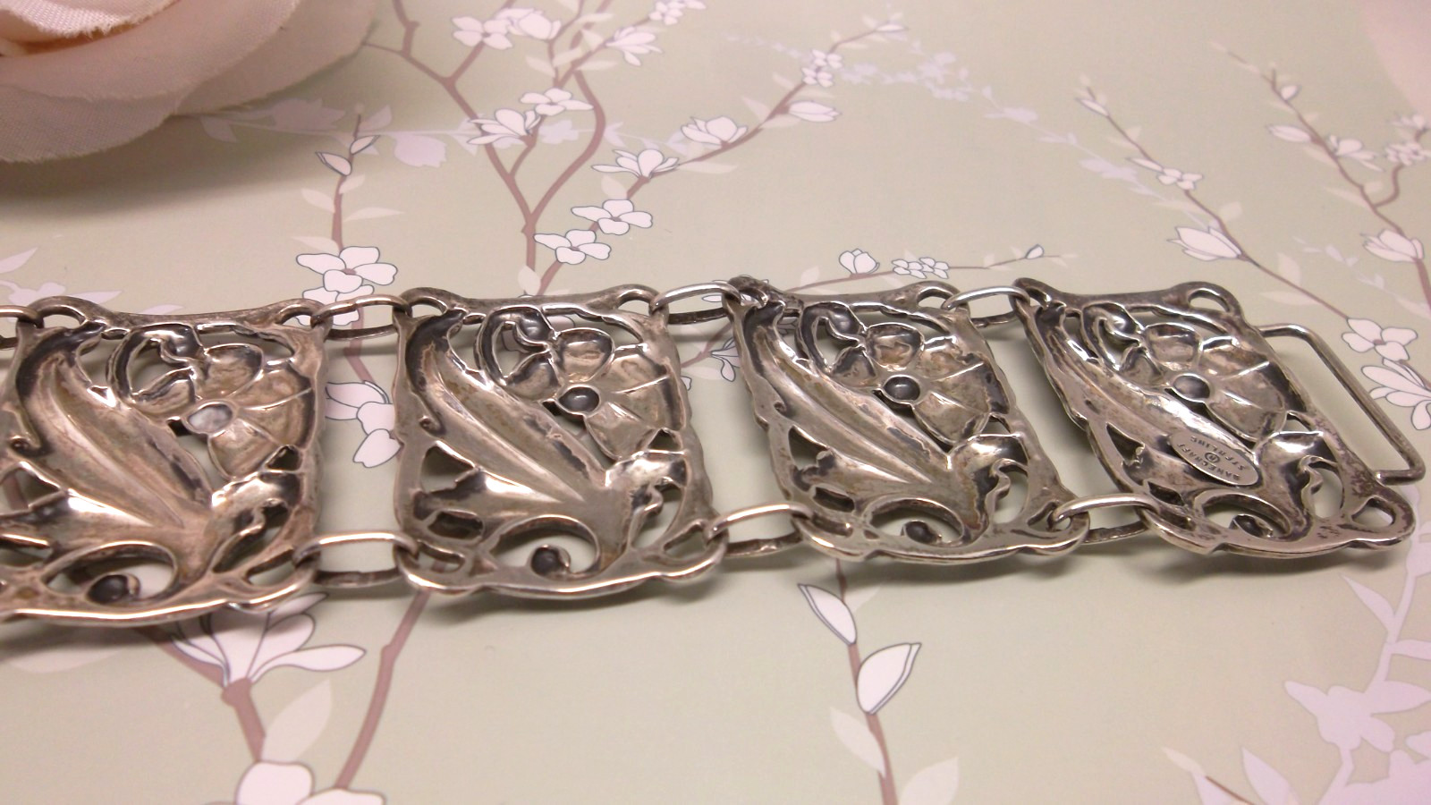 VINTAGE Danecraft Sterling Flower Scroll Wide Link Bracelet 7″ * 61.1 g STUNNING