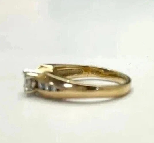 2Ct VVS1 Round Cut Lab Created Diamond Anniversary Wedding 14K Gold Finish Ring