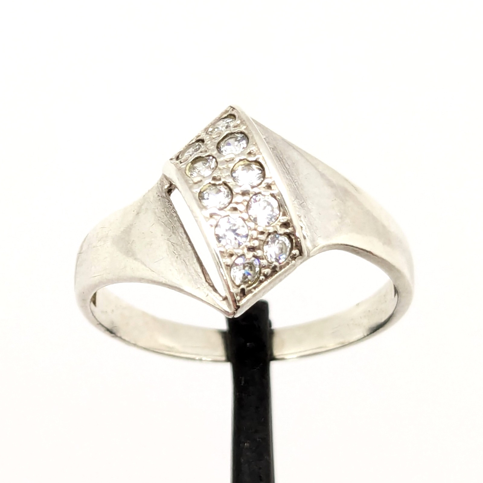 Vintage Elegant RING Silver 925 with Chic Bright Inserts -size: 8US (18mm) | #47