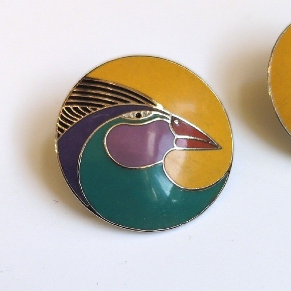 Vtg Laurel Burch Harlequin Bird Earrings – Round Circle Gold Tone Studs Yellow