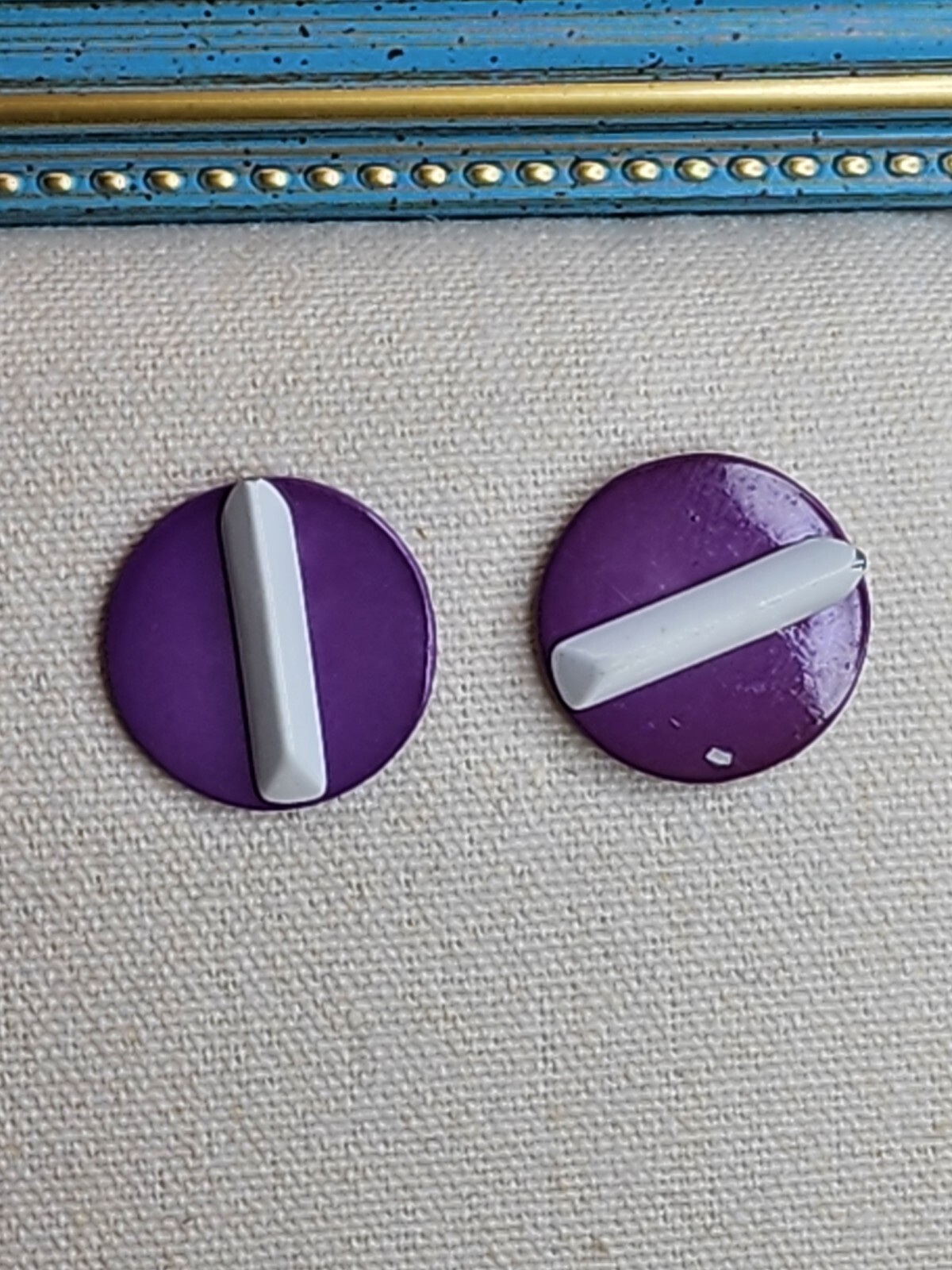 85 Yr Old Arthur Pepper Signed Metal Earrings Purple & White Art Deco FREE $HIP!