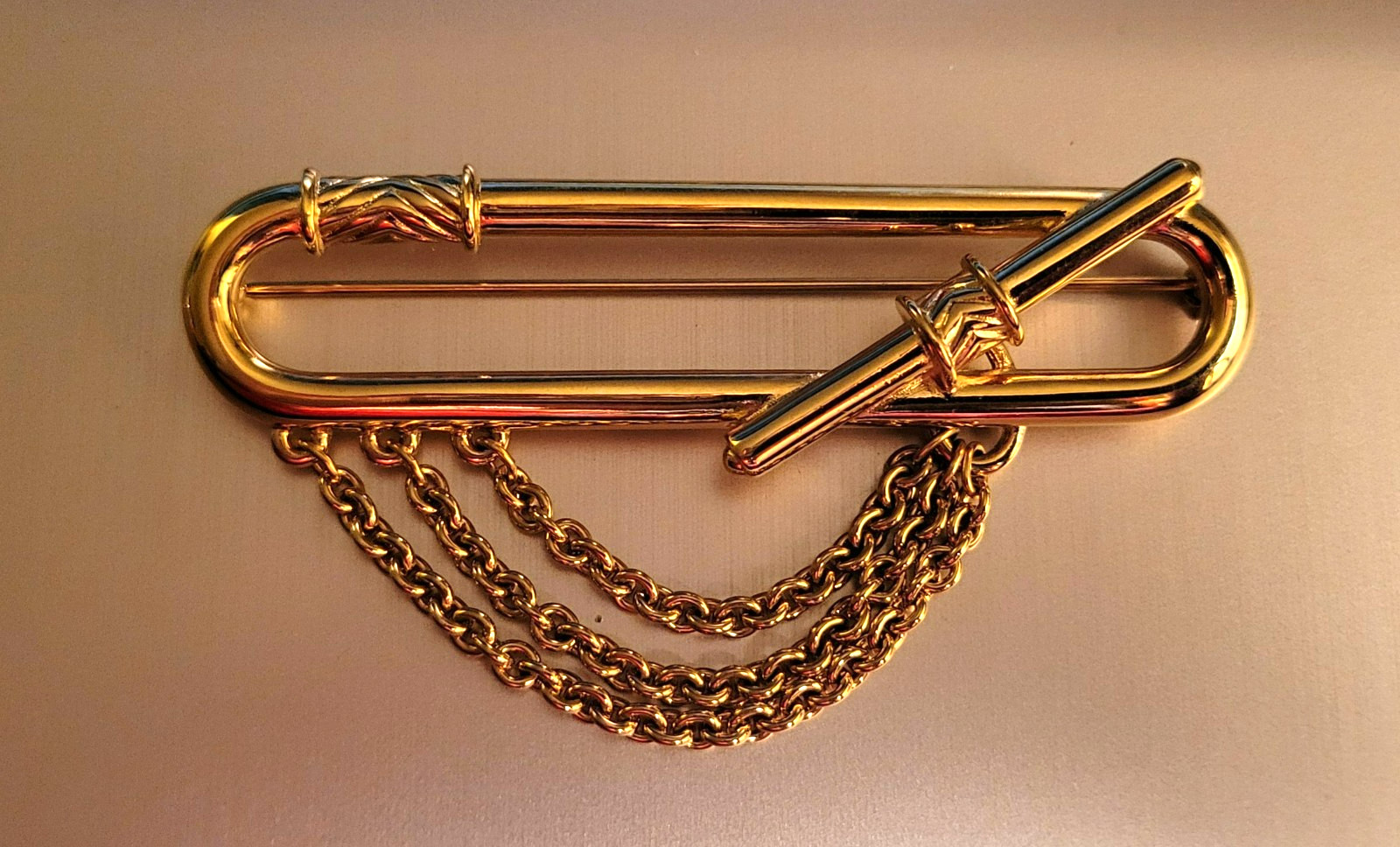 Vintage Monet Chain Draped Gold Tone Bar Brooch/Pin MINT