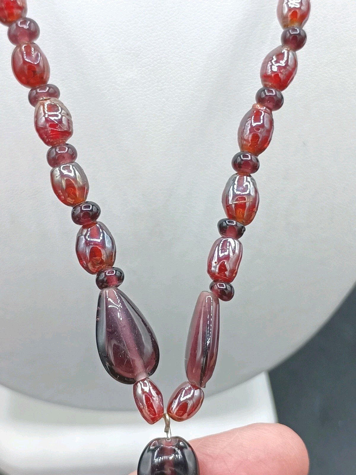 Antique Glass Necklace Beaded Purple Red Opalescent Y Dangle Barrel Clasp 18″