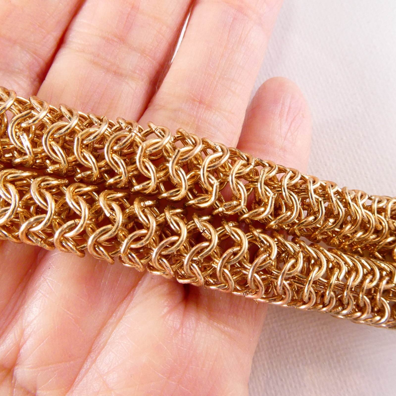 Nicole Miller Chainmail Necklace Gold Tone Thick 21″ Length